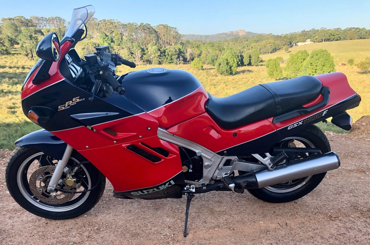 1988 SUZUKI GSX1100F