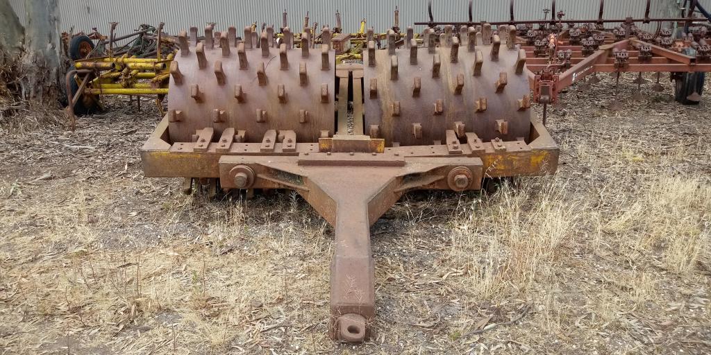 DOUBLE DRUM ROLLER