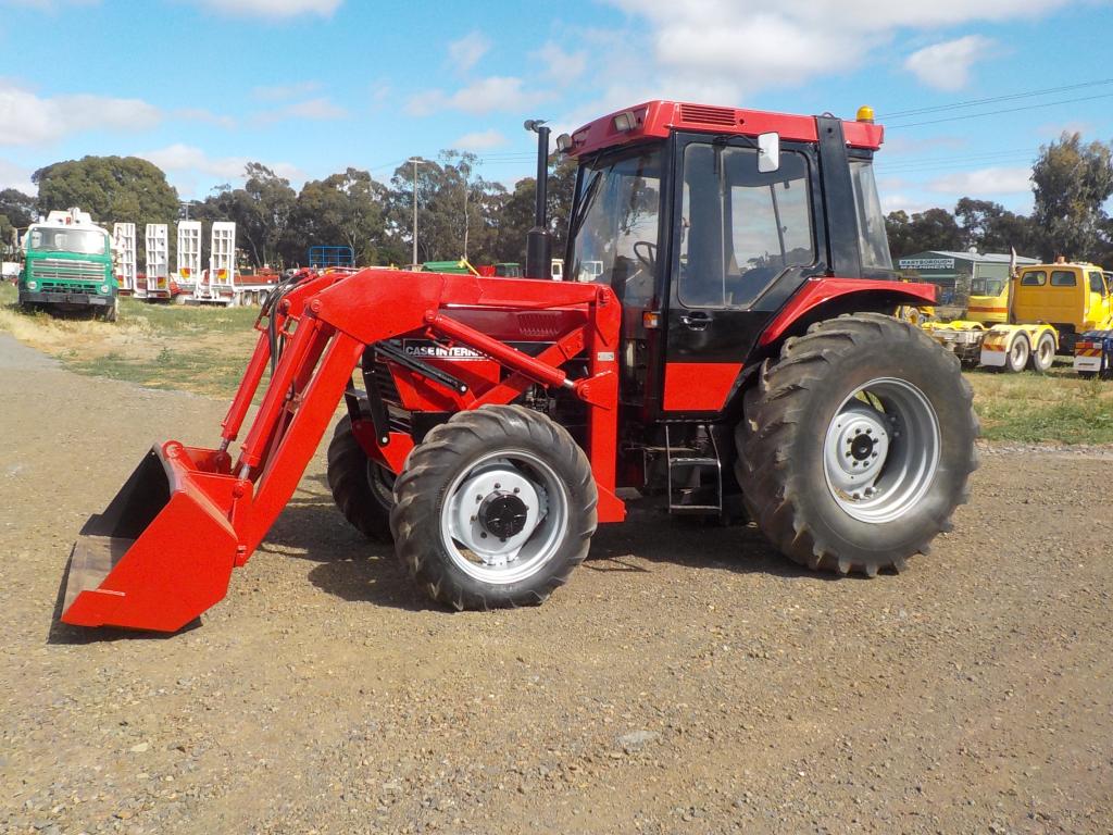 CASE IH695 4X4 FEL FRONT END LOADER