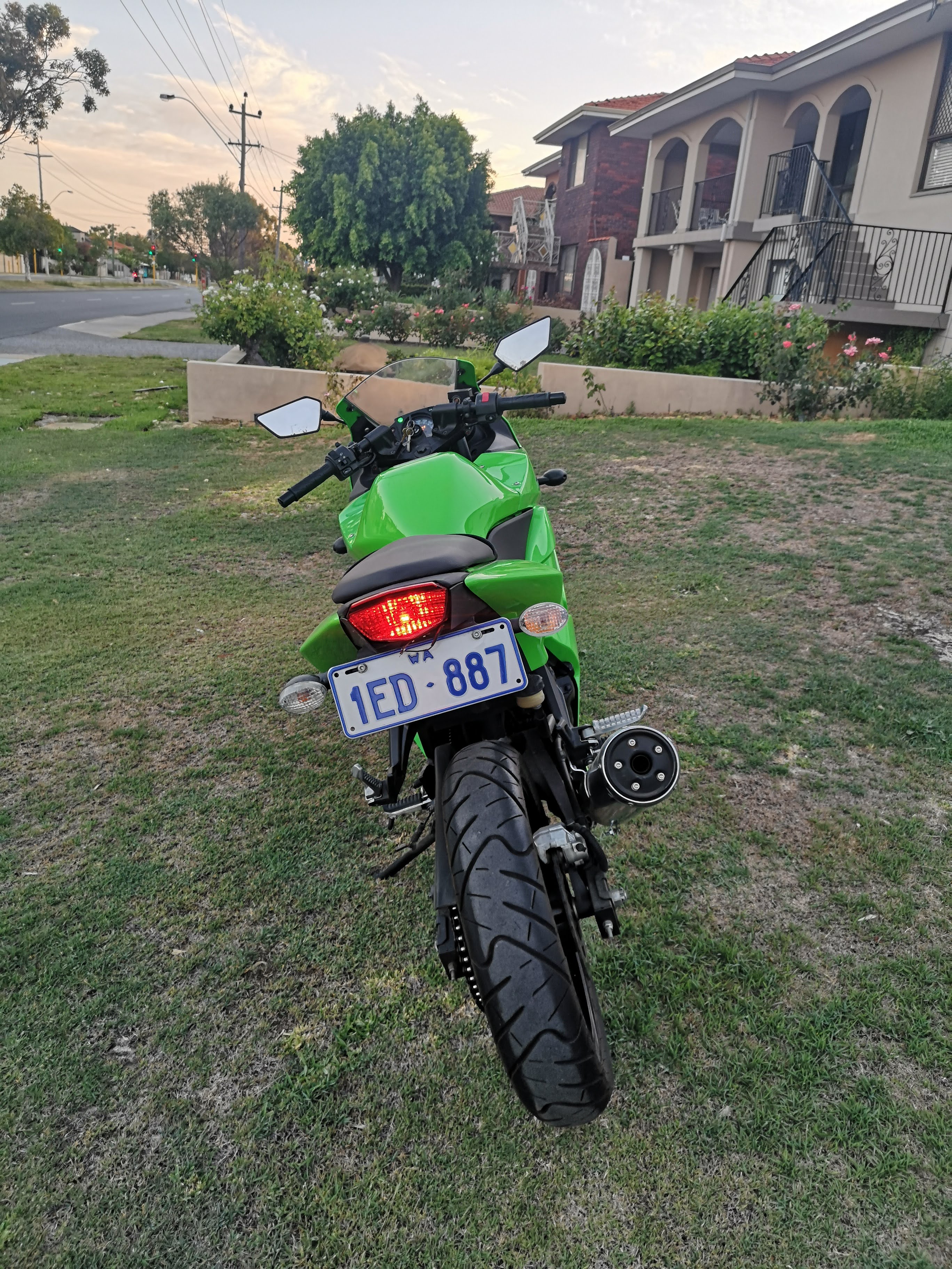 2009 KAWASAKI NINJA 250R (EX250) SPORTS