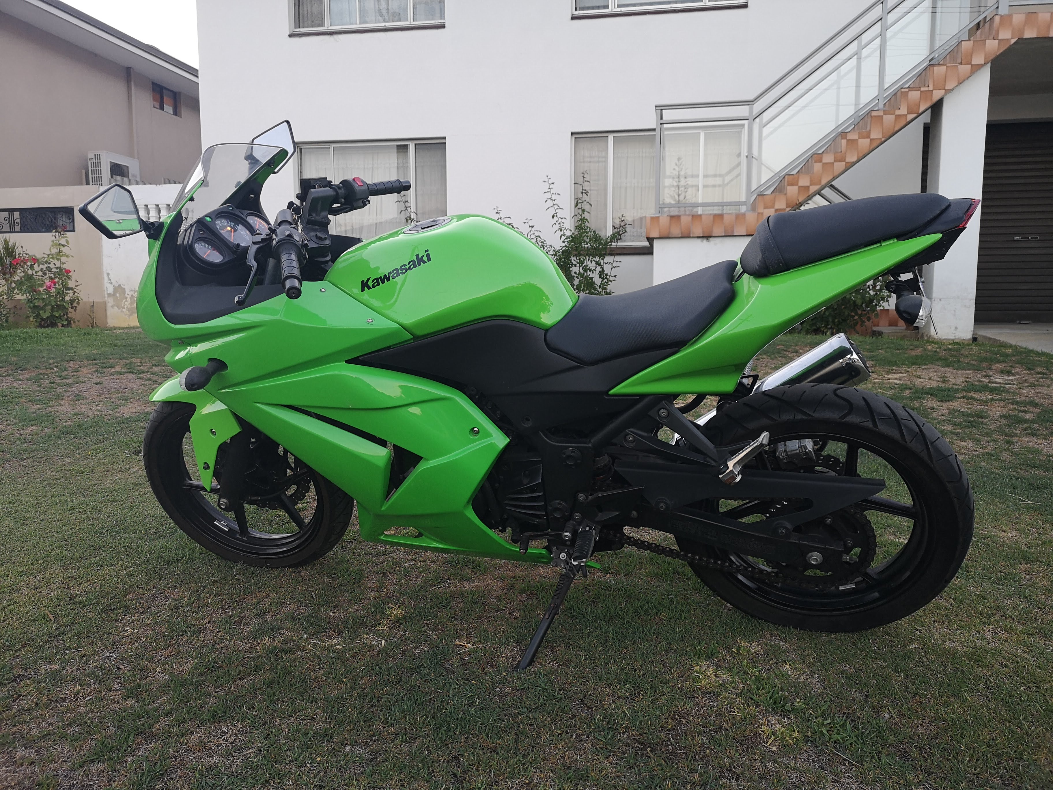 2009 KAWASAKI NINJA 250R (EX250) SPORTS