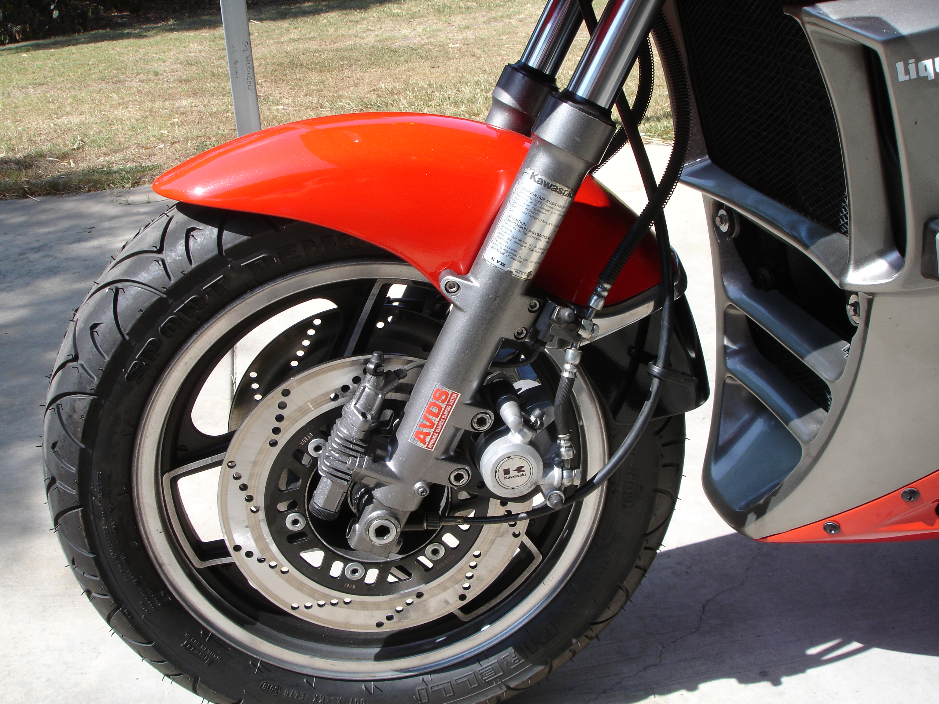 1984 KAWASAKI GPZ900R (ZX900) ROAD