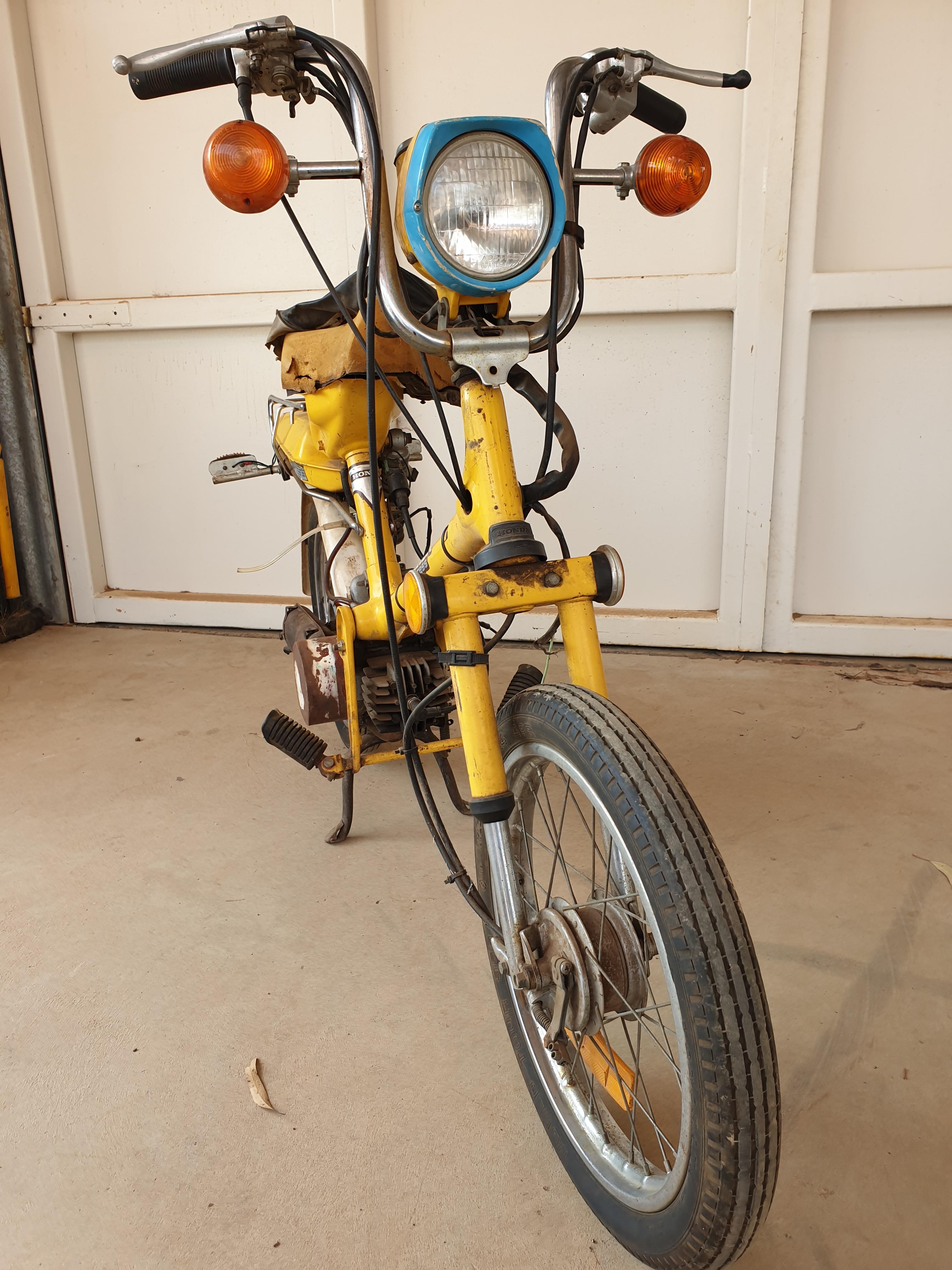1980 HONDA NC50 EXPRESS SCOOTER