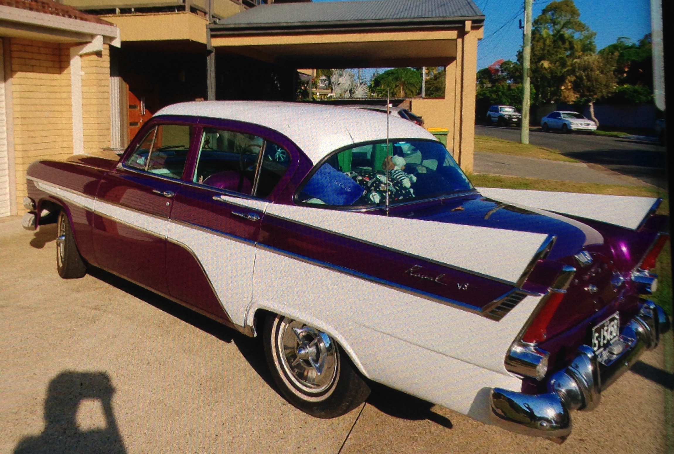 1959 CHRYSLER ROYAL AUTOMATIC 4D SEDAN 