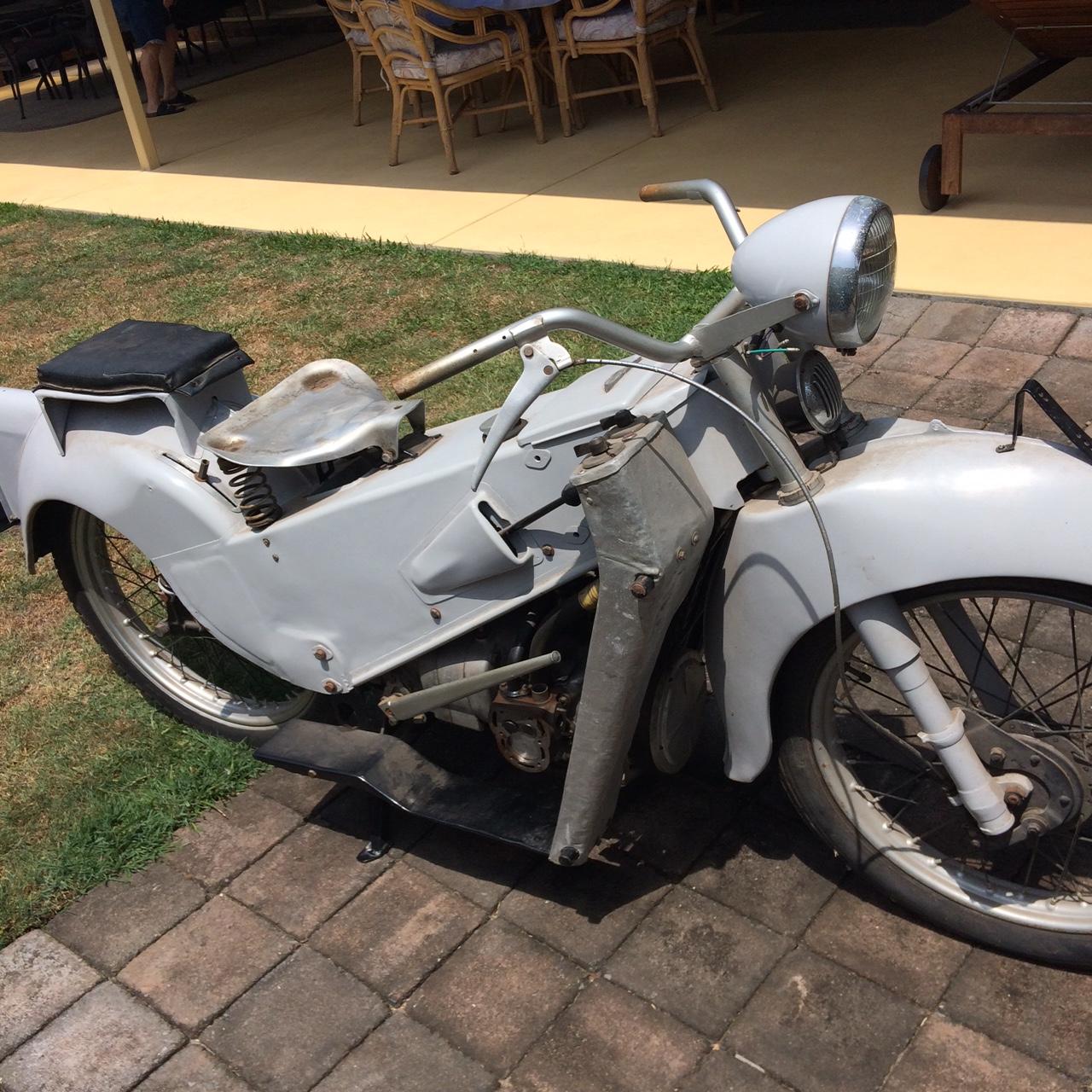 1951 VELOCETTE LE MKII ROAD