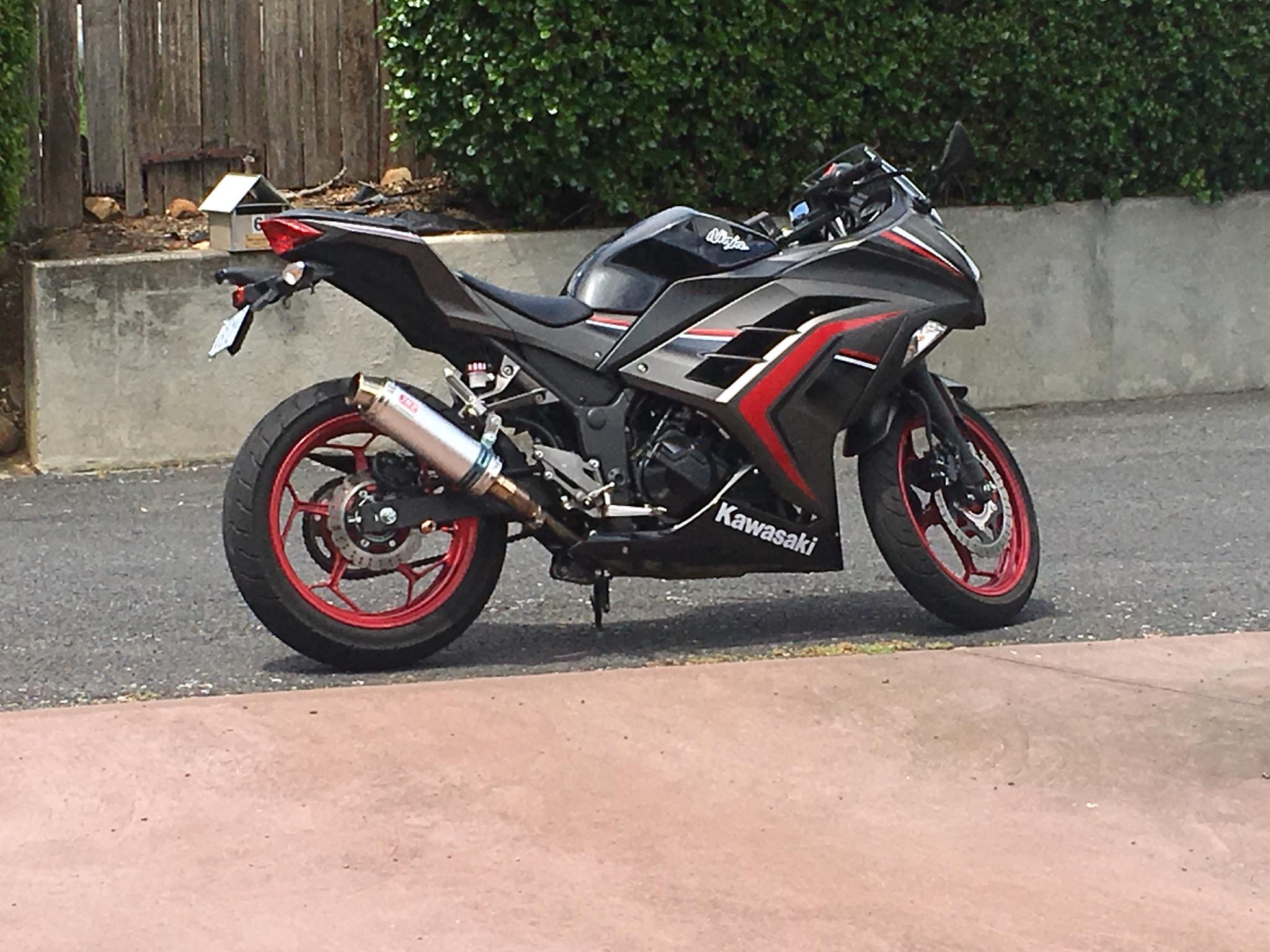 2016 KAWASAKI NINJA 300 SE SPORTS 