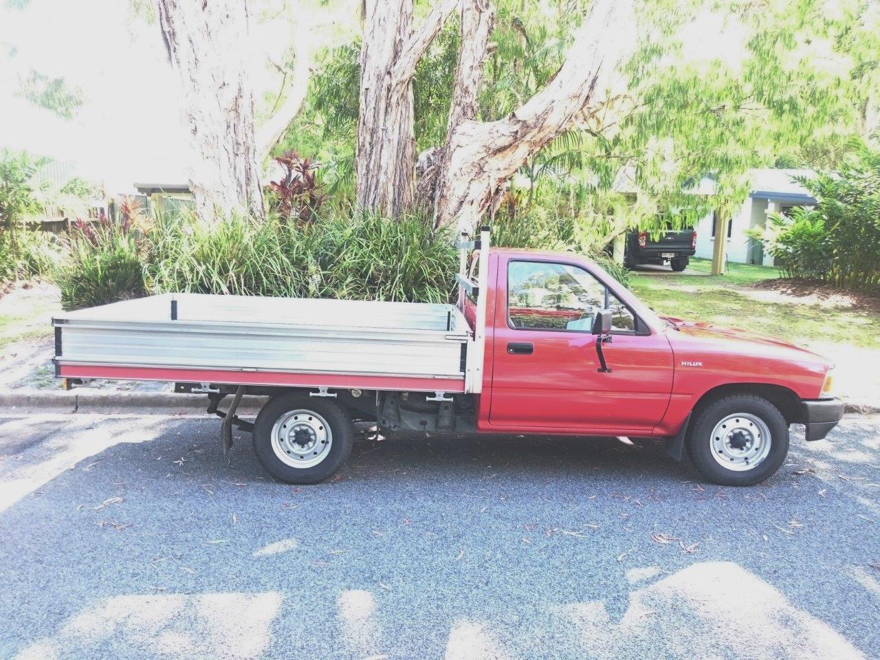 1990 TOYOTA HILUX 4X2