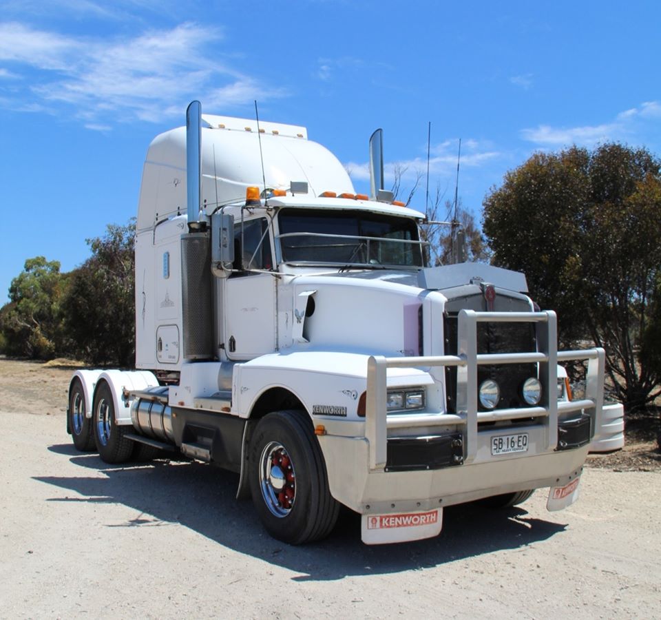 1992 KENWORTH T600