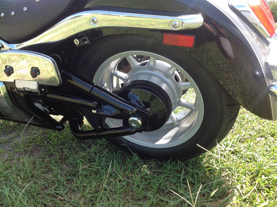 2010 SUZUKI BOULEVARD (C109R) CRUISER 