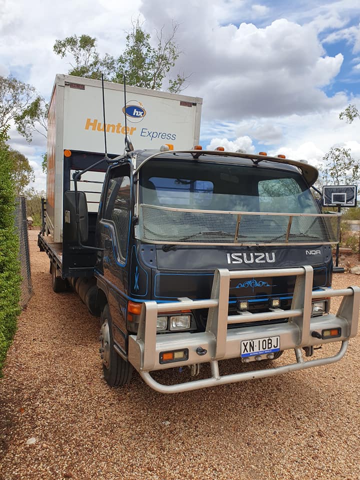 2000 ISUZU NQR 450 TRUCK