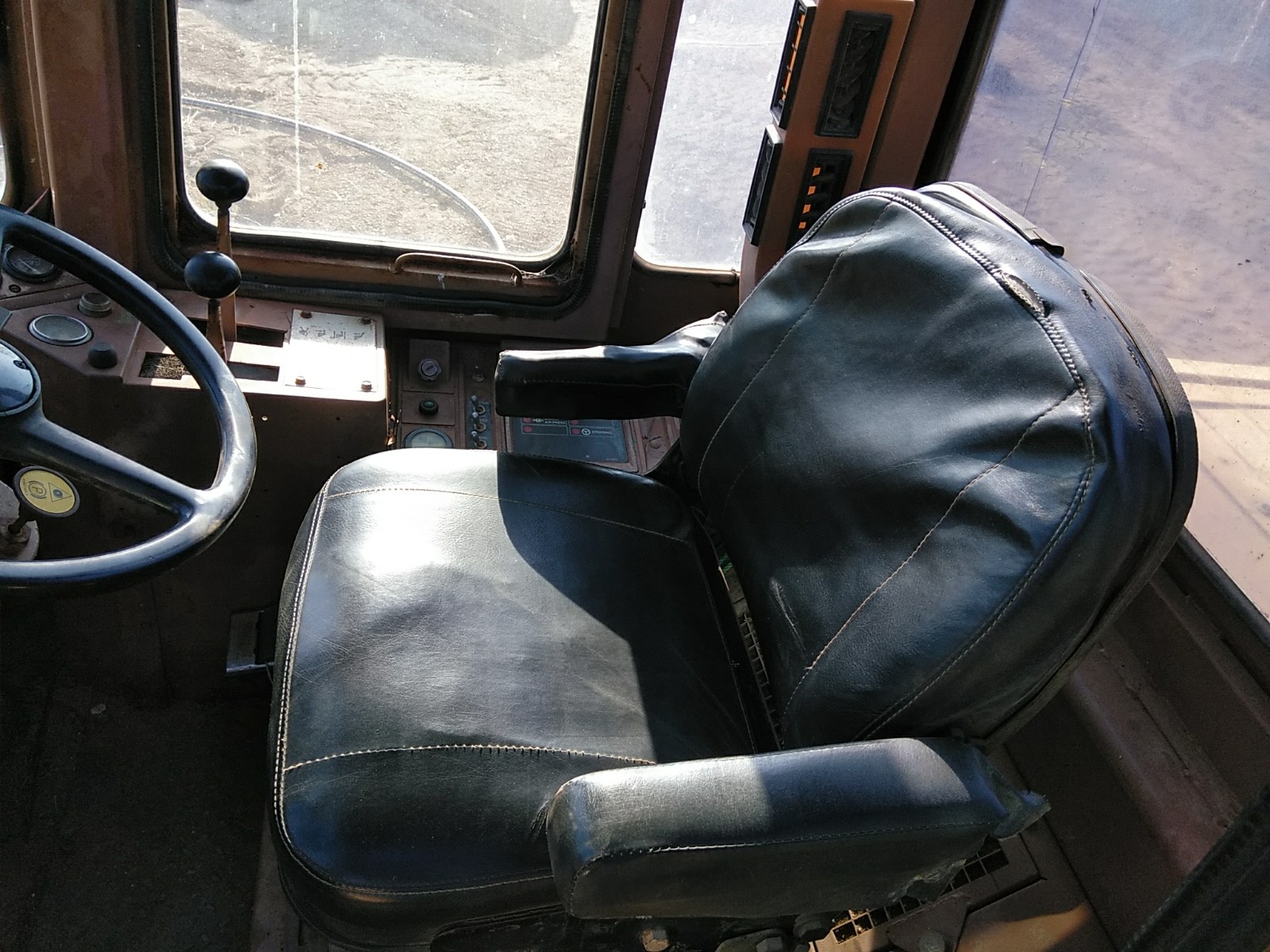 1987 Caterpillar 926 Wheel Loader