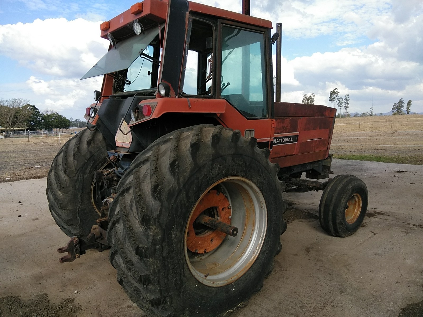 1983 International 3688 Tractor