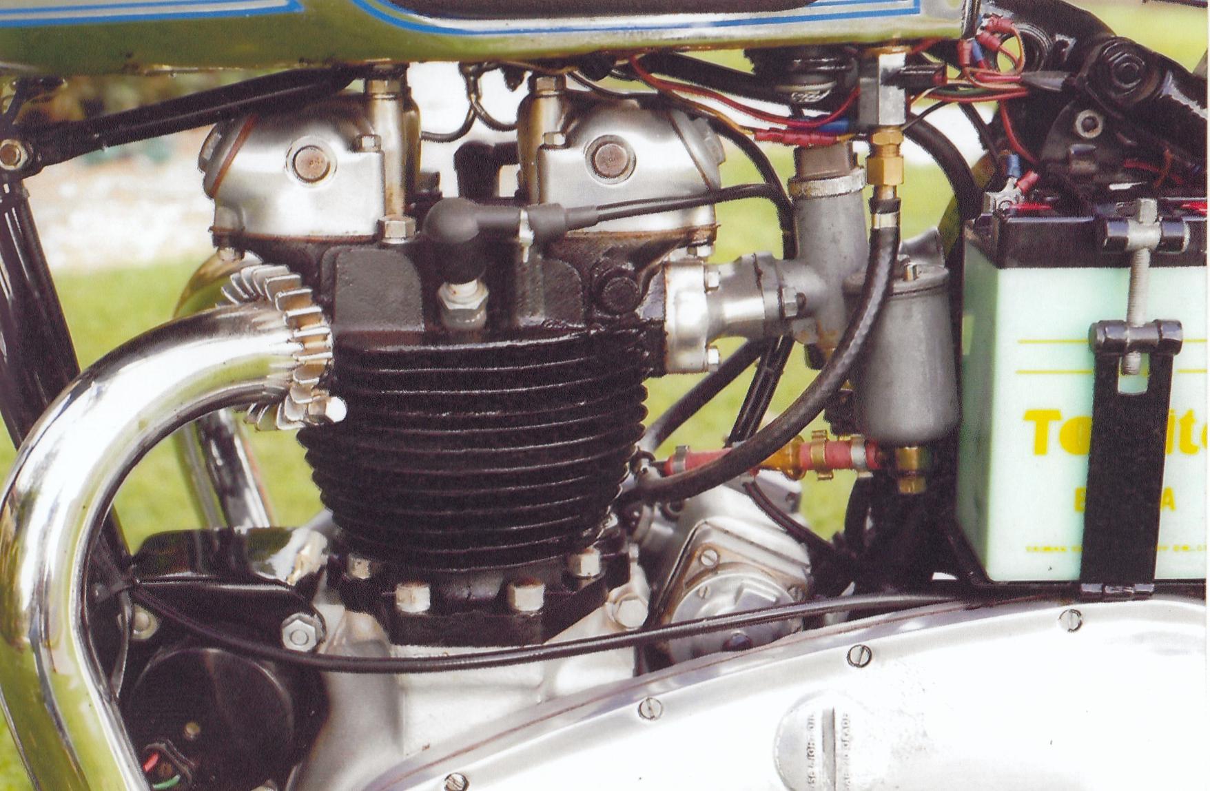 1947 TRIUMPH T100 500CC