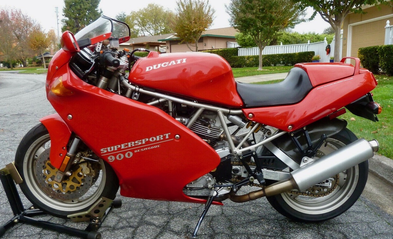 1994 DUCATI 900SS SP
