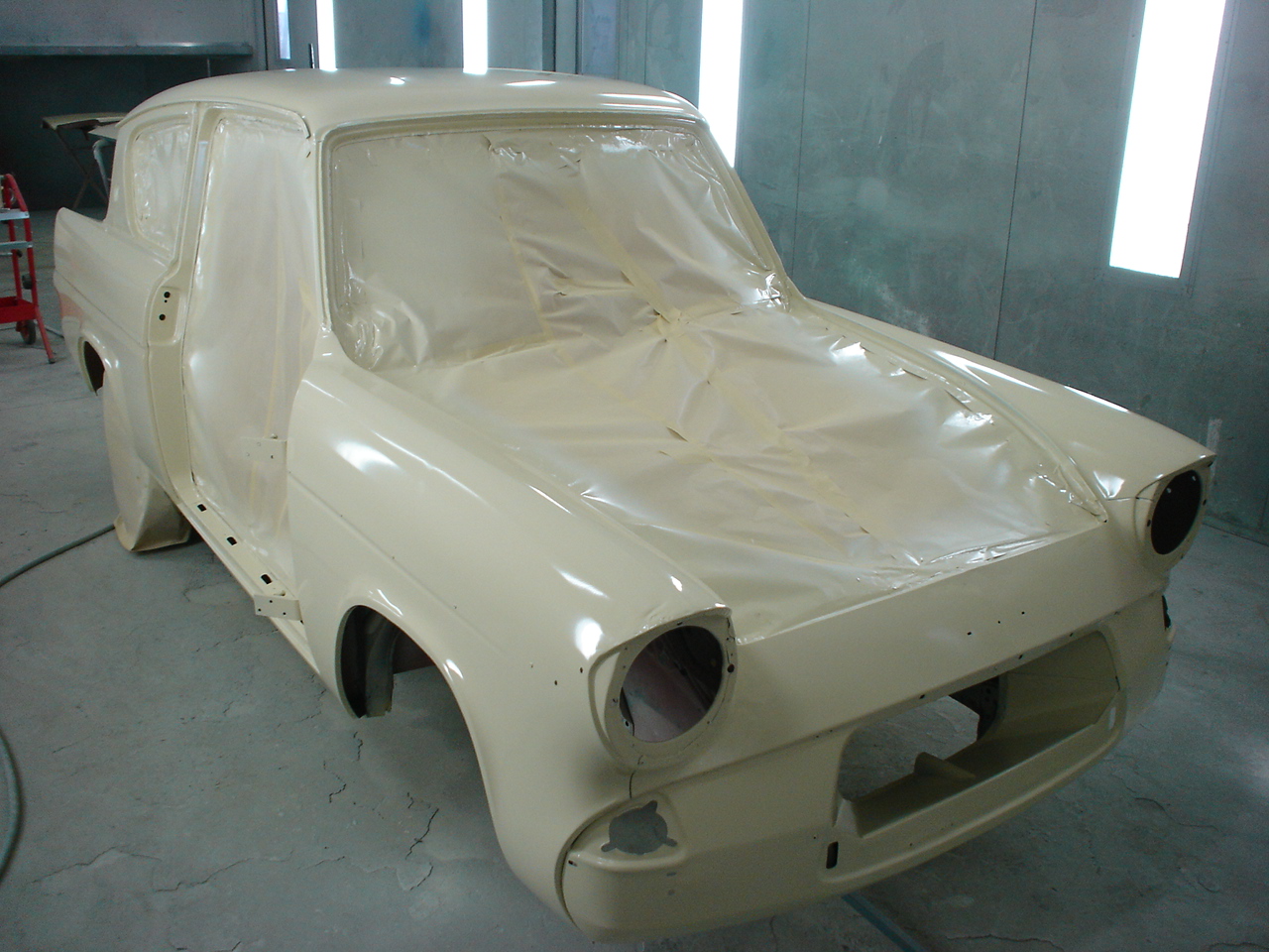 1961 FORD ANGLIA 105E