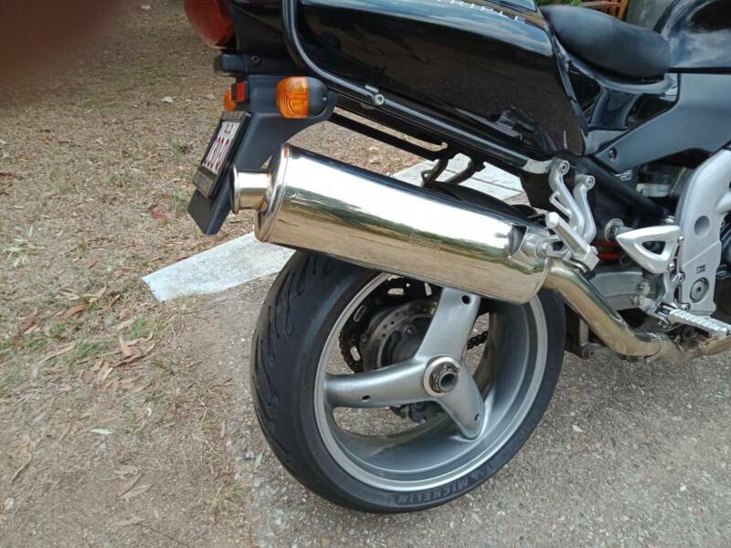 2004 TRIUMPH SPEED TRIPLE 955i SPORTS 