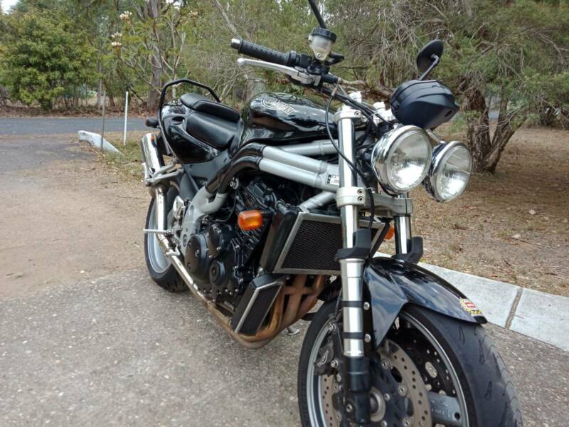 2004 TRIUMPH SPEED TRIPLE 955i SPORTS 