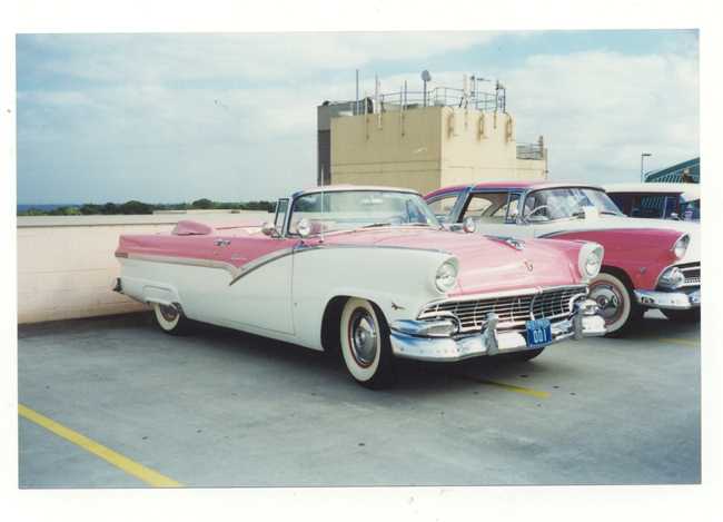 1956 FORD SUNLINER CONVERTIBLE