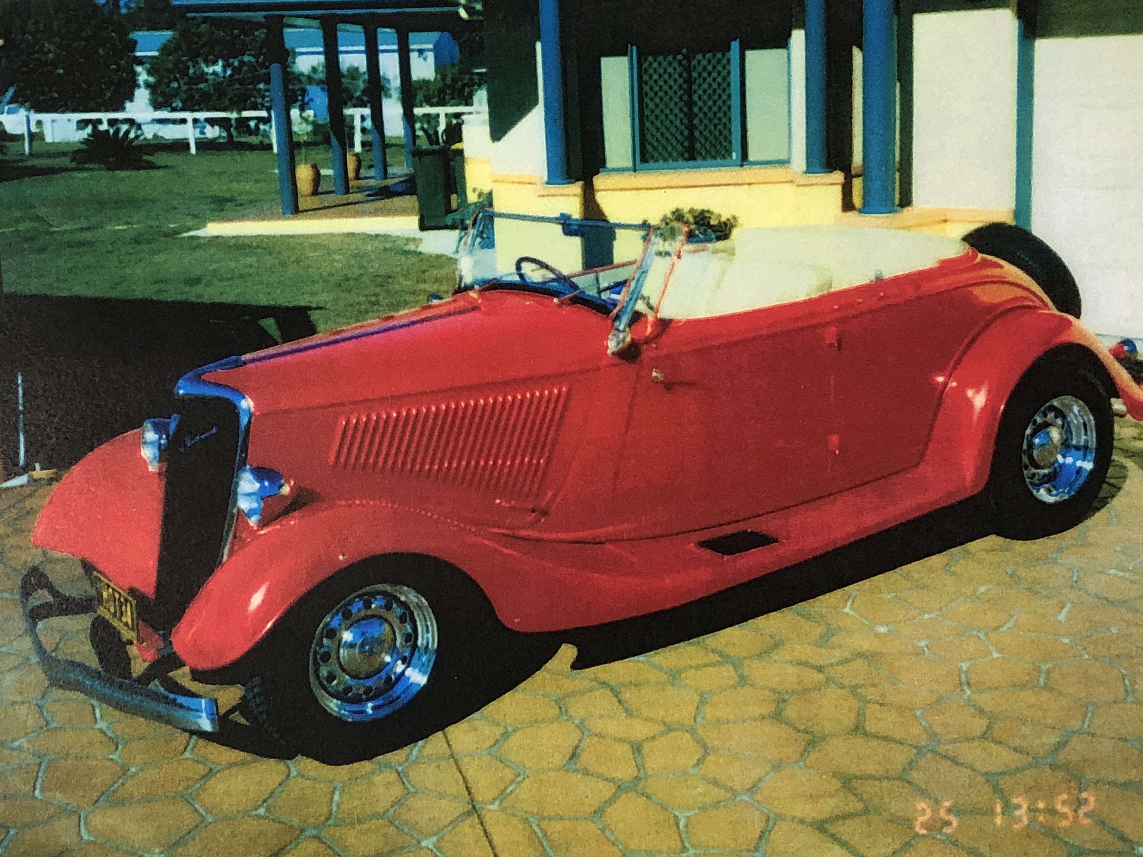 1934 FORD MODEL B ROADSTER