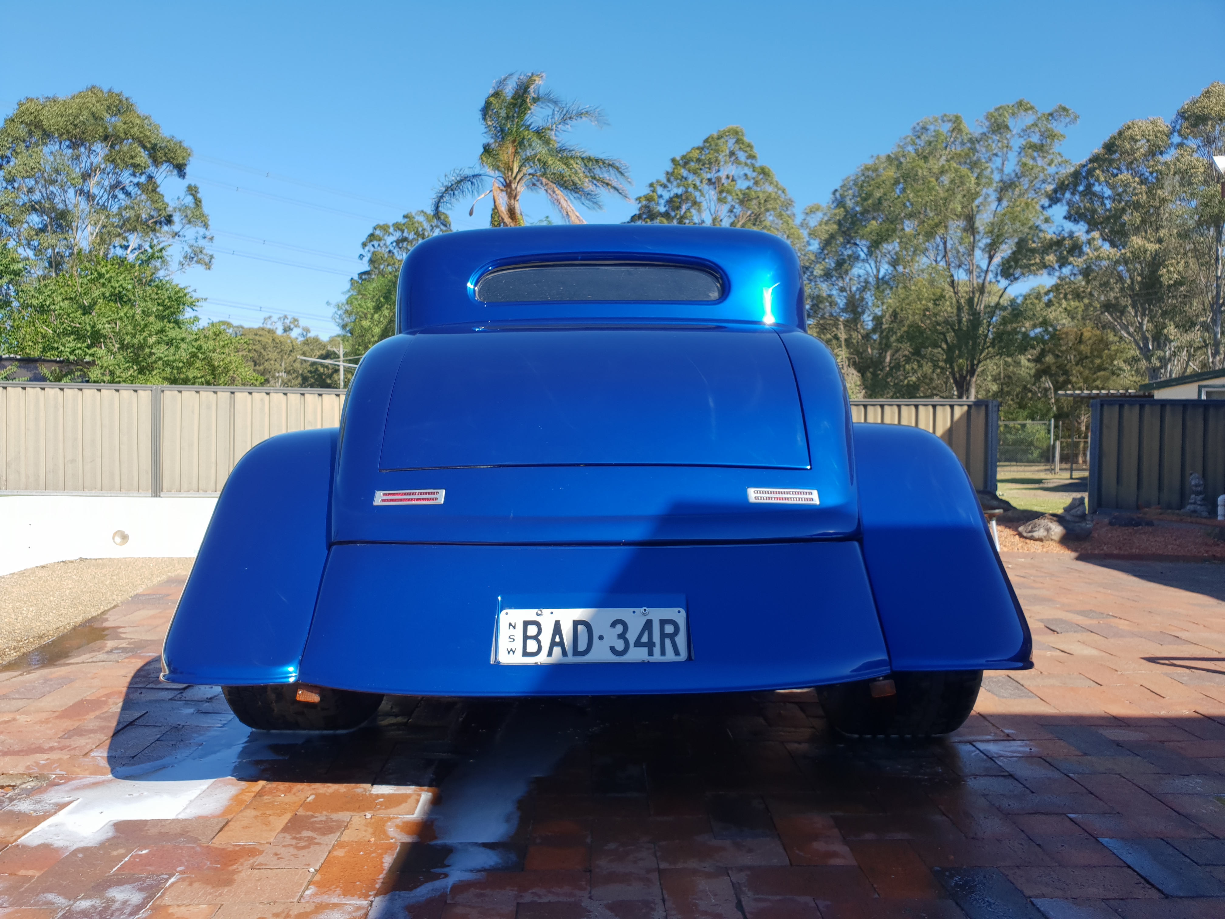 1934 FORD 3 WINDOW COUPE