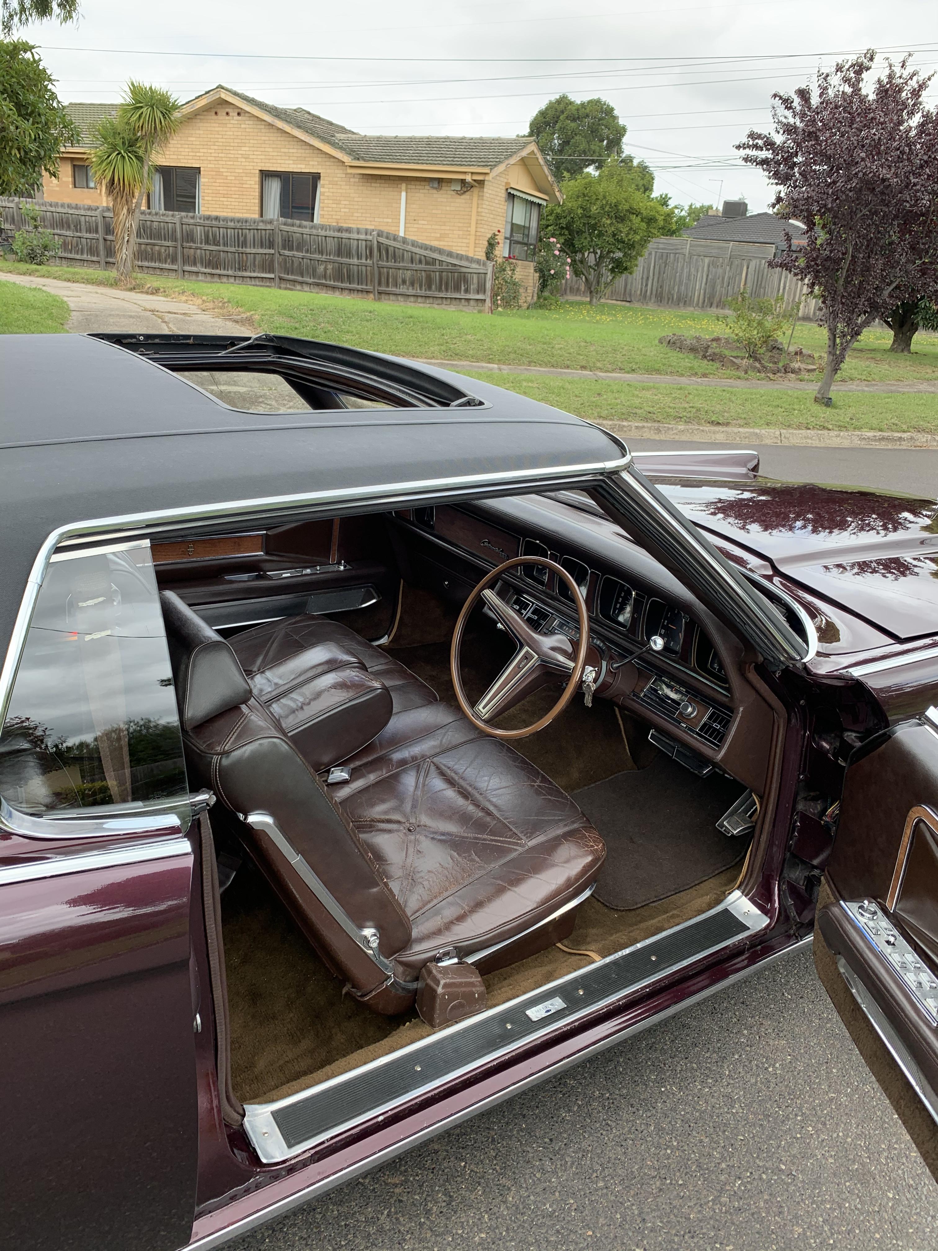 1971 LINCOLN CONTINENTAL MARK III COUPE