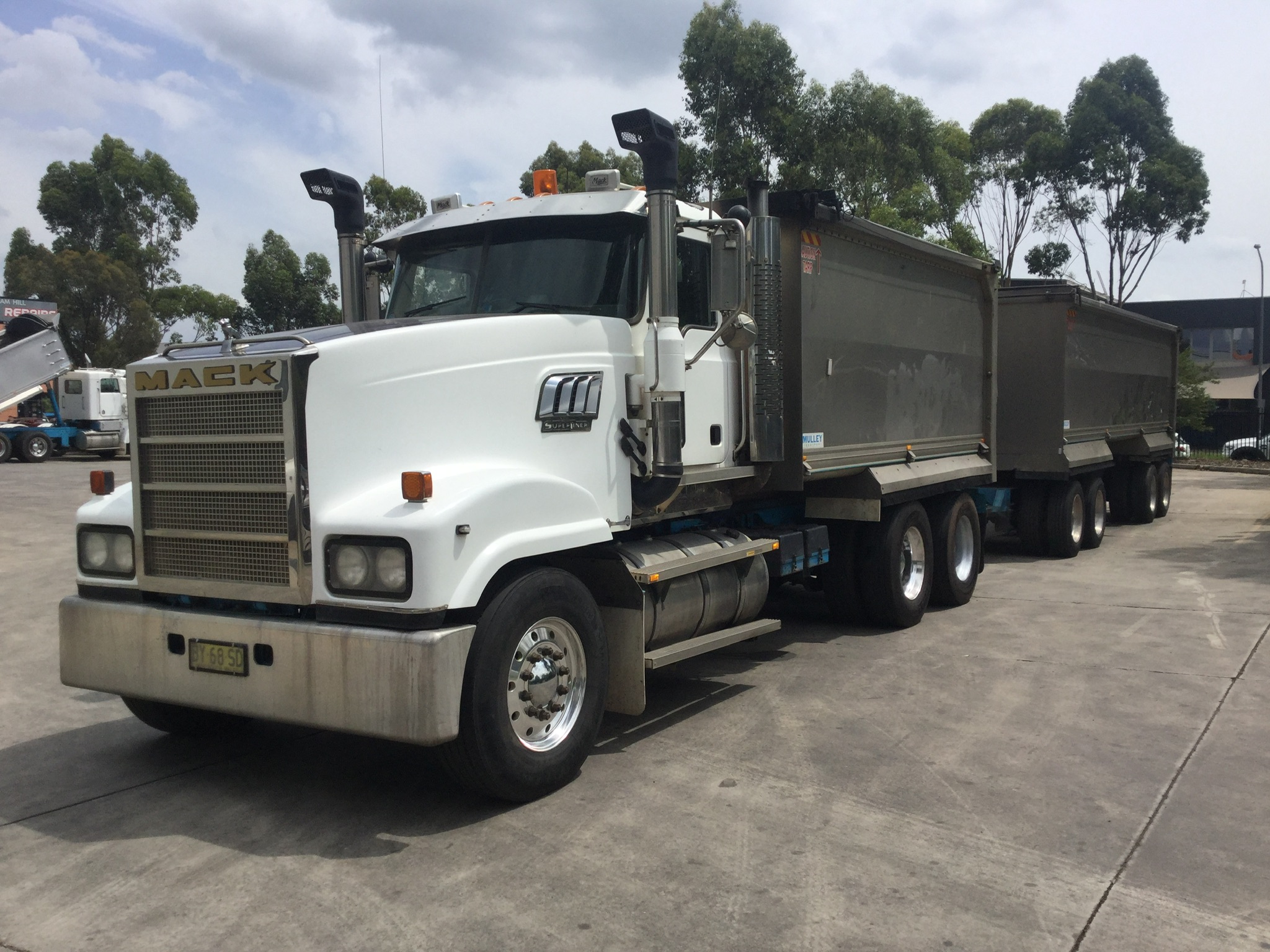 2006 MACK SUPERLINER HD P/MOVER 