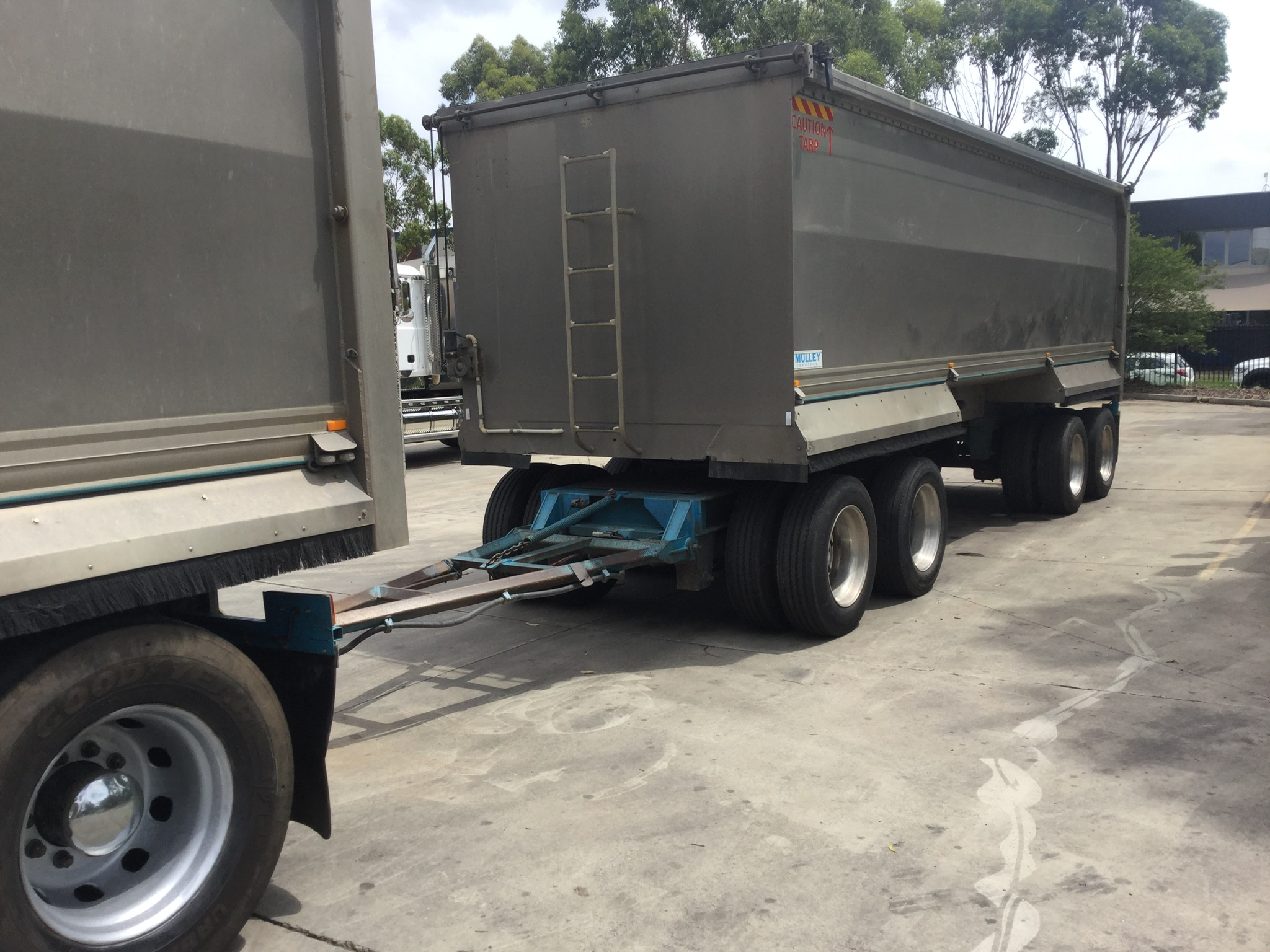 2006 MACK SUPERLINER HD P/MOVER 