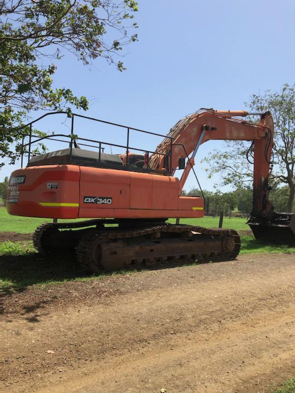 2013 Doosan DX340LC Excavator