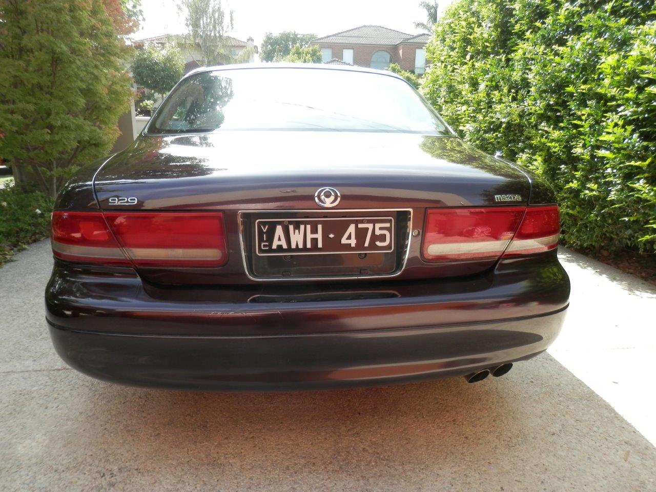 1993 MAZDA 929 SEDAN