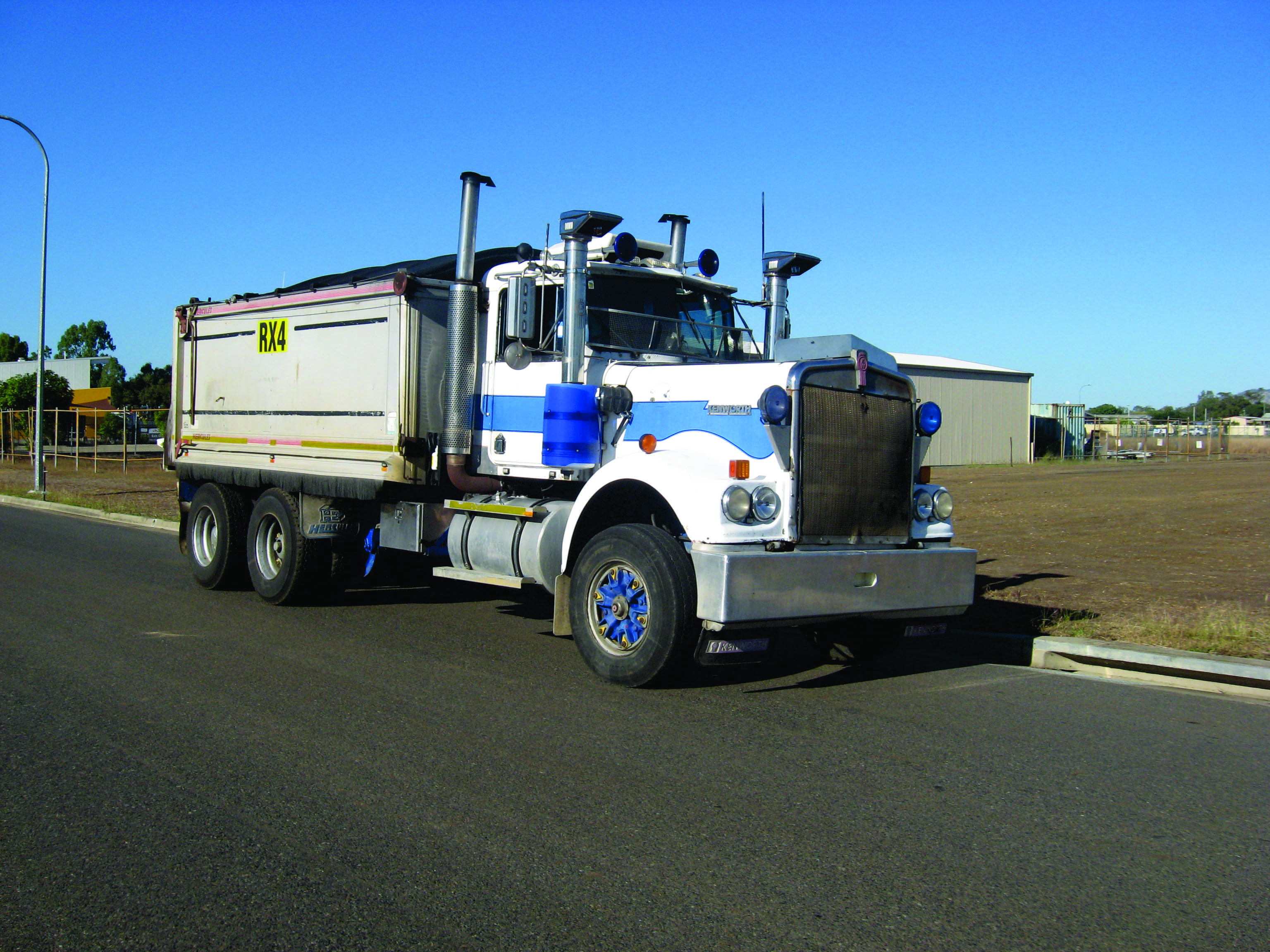 1978 KENWORTH W TIPPER SERIES 60