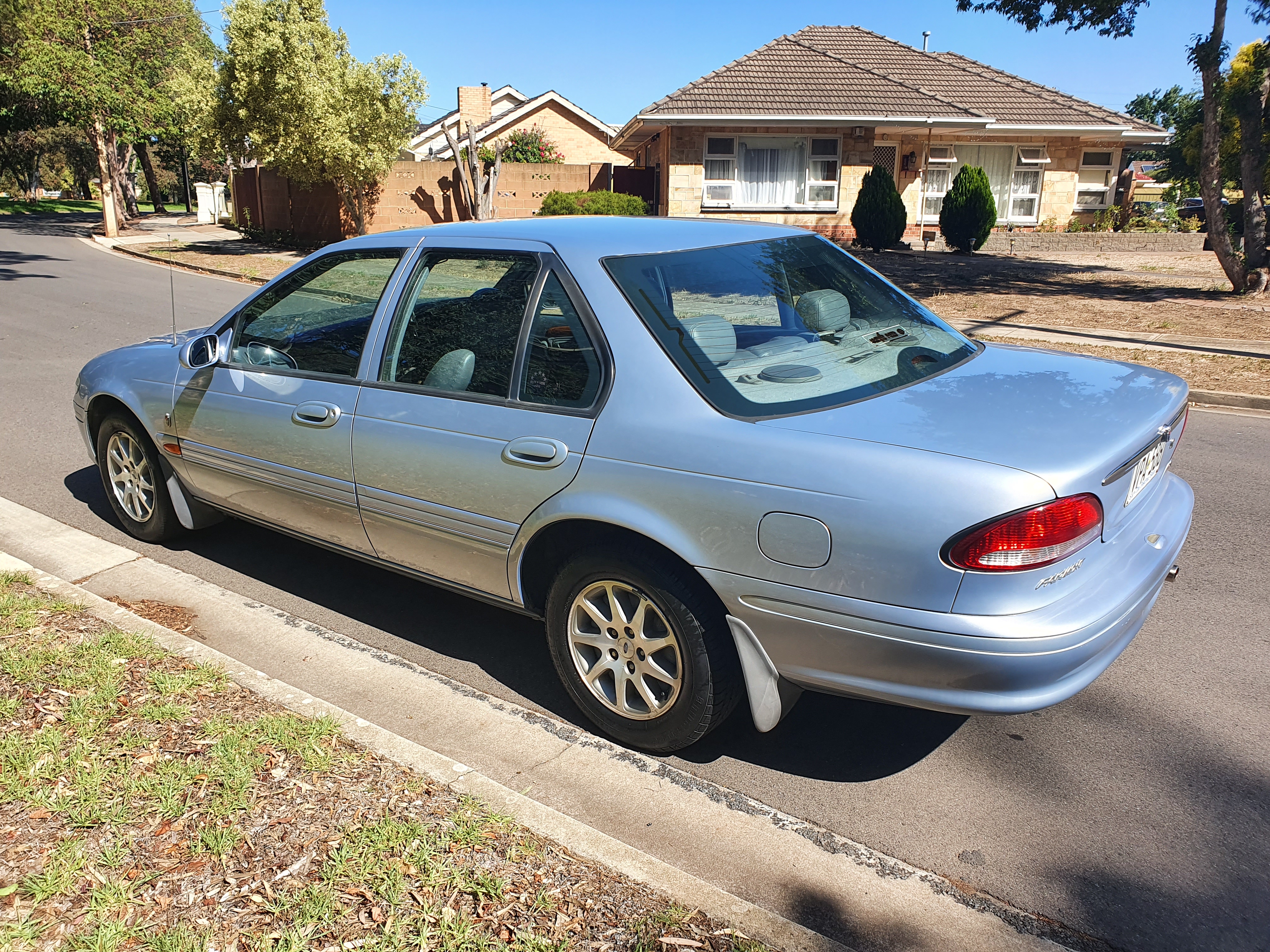 1994 FORD FAIRMONT EF GHIA 