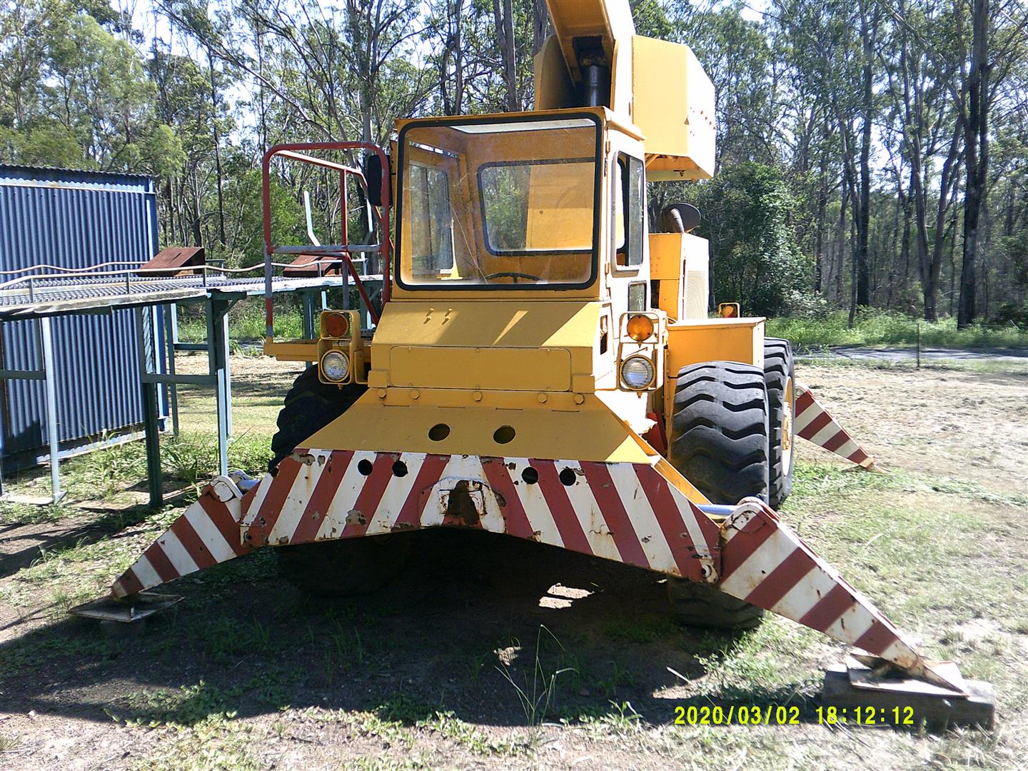 ALL-TERRAIN 4WD COLES 12-TONNE CRANE