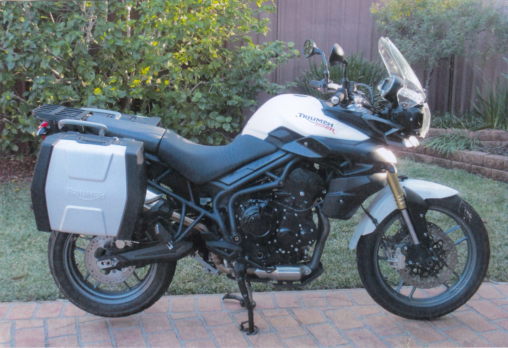 2012 TRIUMPH TIGER 800 DUAL SPORT