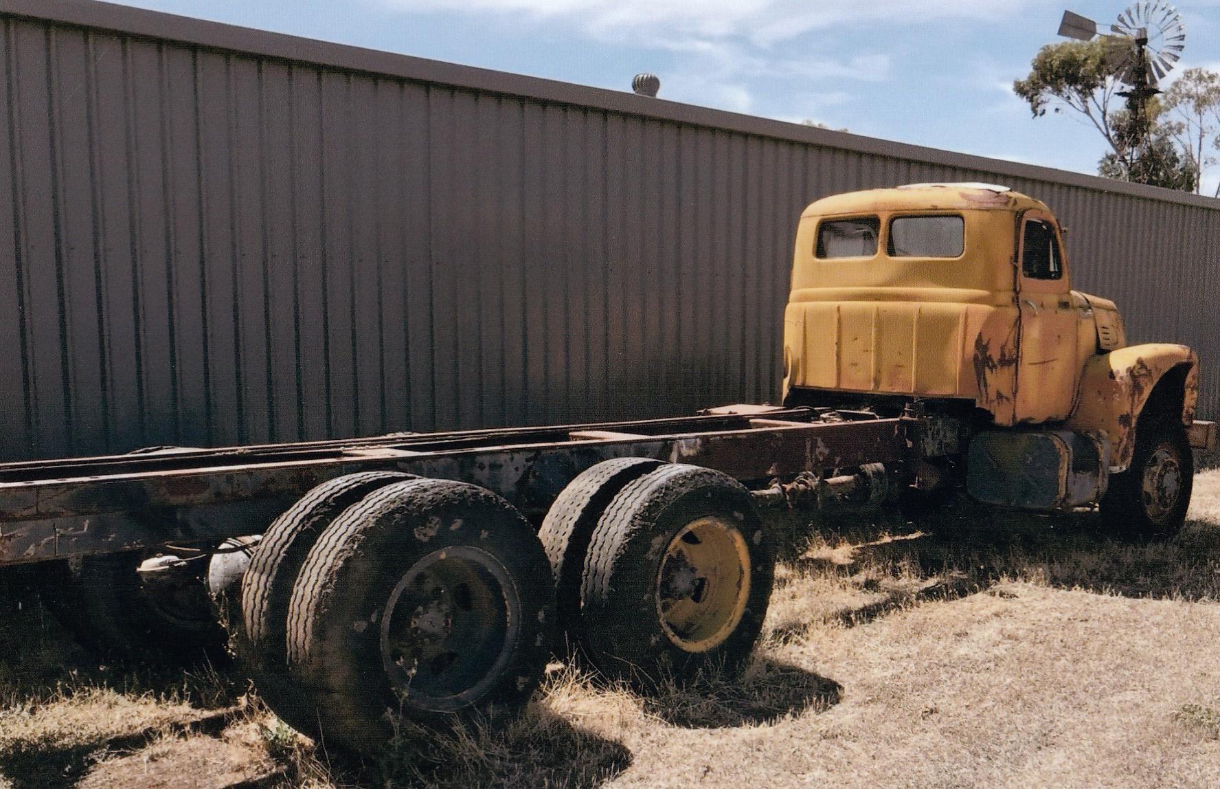 1965 INTERNATIONAL RF190 
