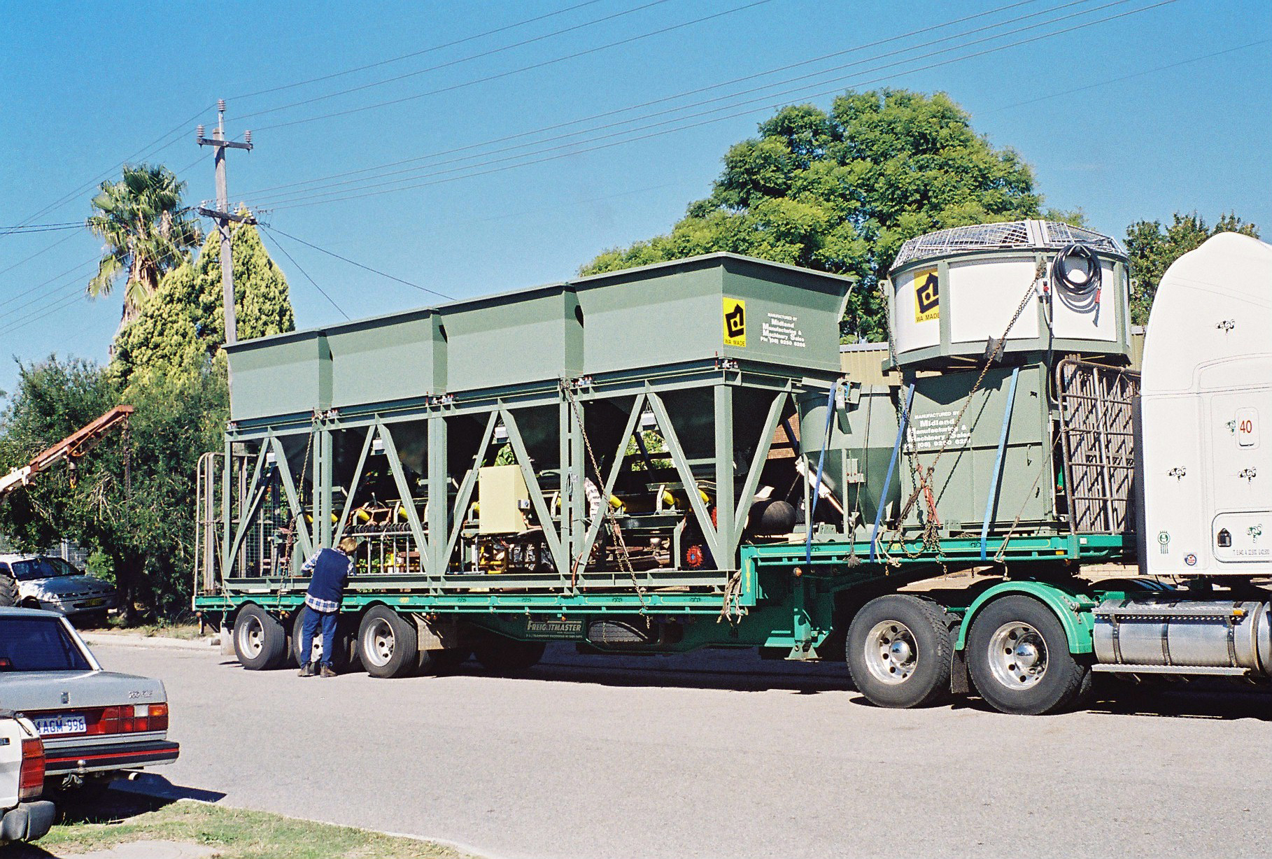 BATCHING PLANT