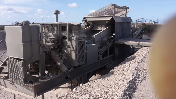 MOBILE GRANULATOR JAW CRUSHER