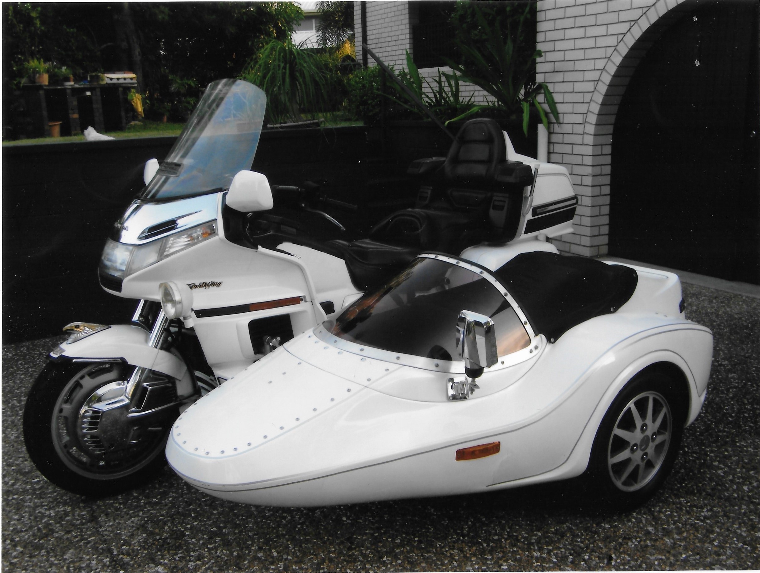 1988 HONDA GL1500 GOLDWING WITH SIDECAR