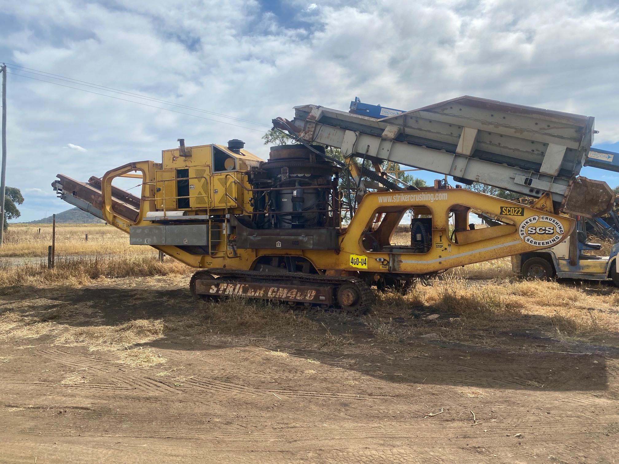 Striker CM400 Cone Crusher
