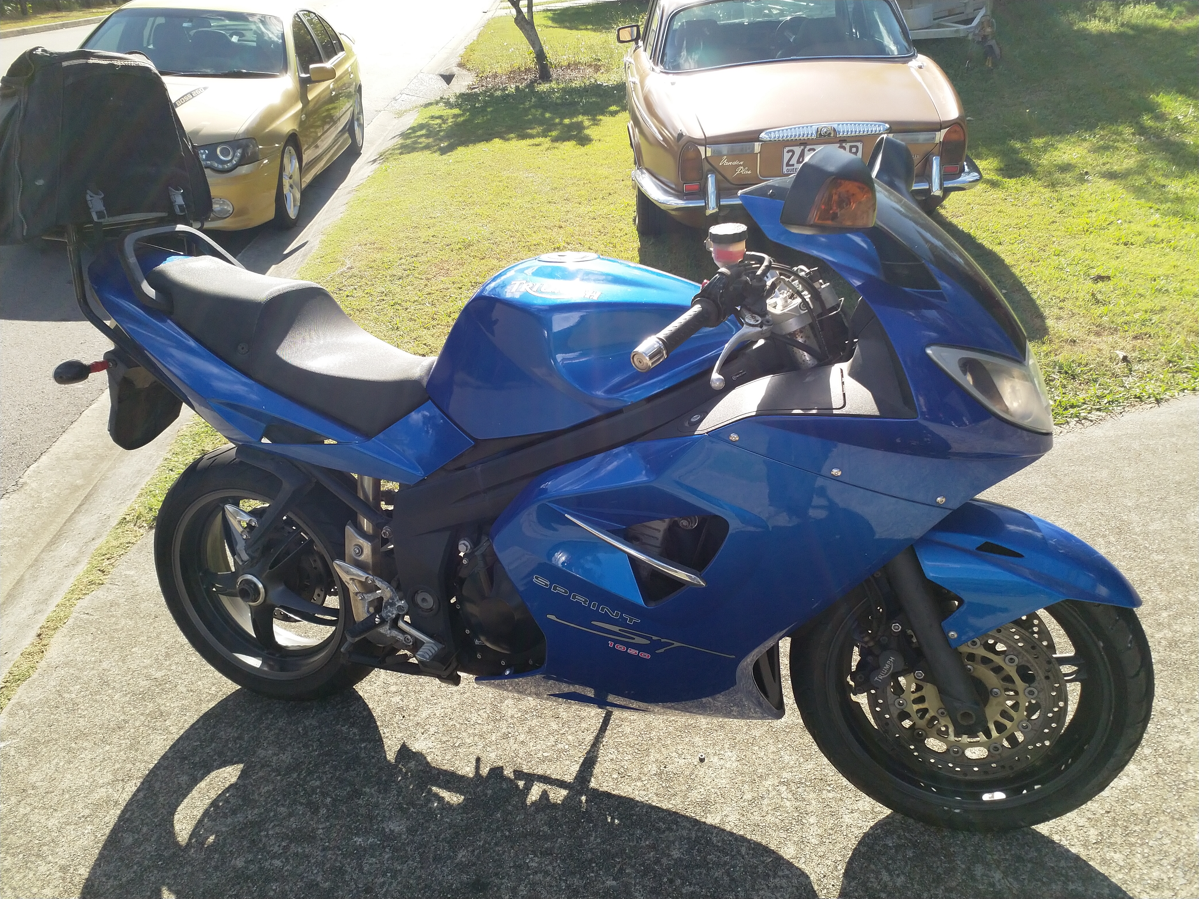 2008 TRIUMPH SPRINT ST 