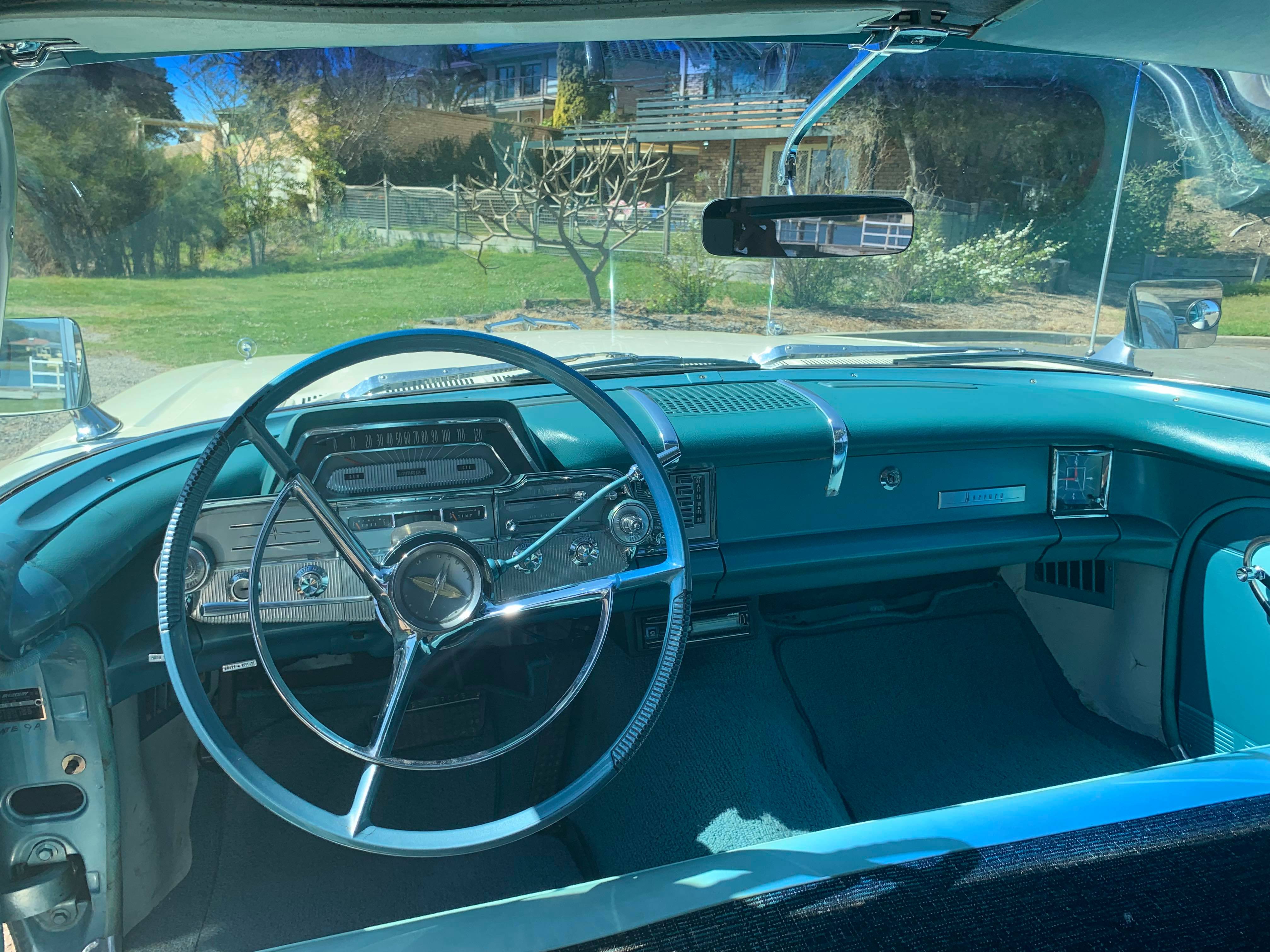 1960 MERCURY MONTEREY SEDAN