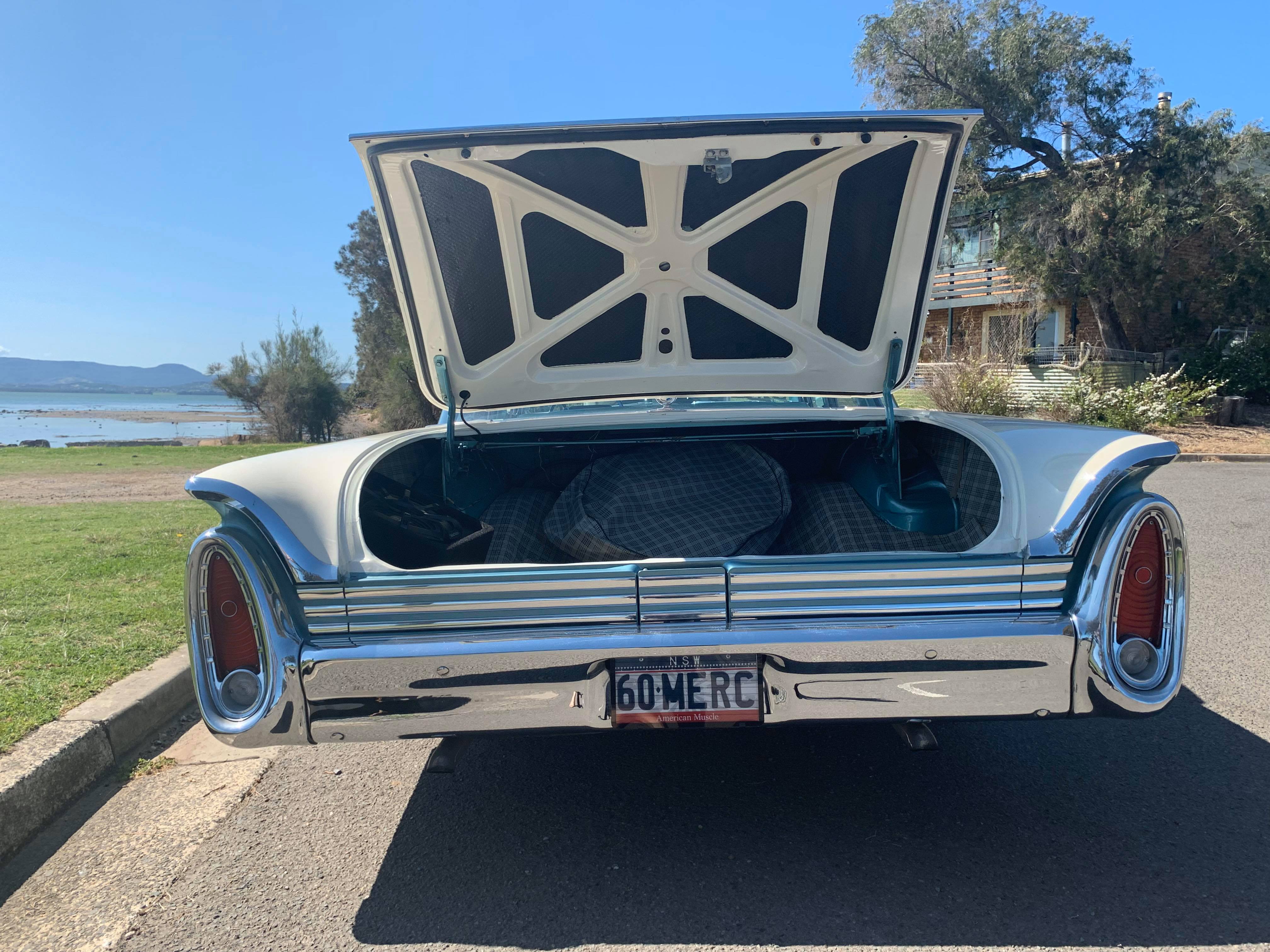 1960 MERCURY MONTEREY SEDAN
