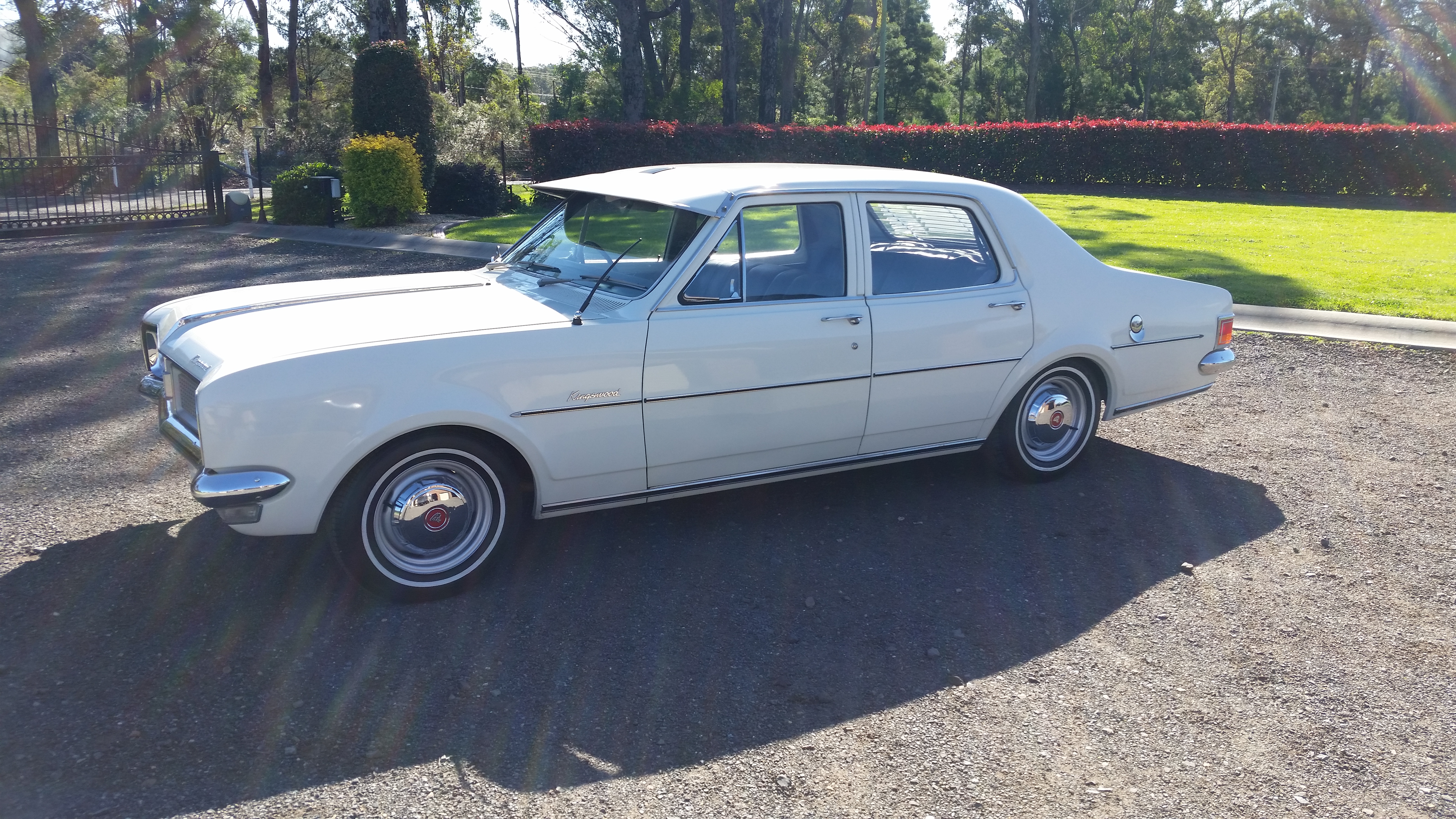 1971 HOLDEN KINGSWOOD HG SEDAN
