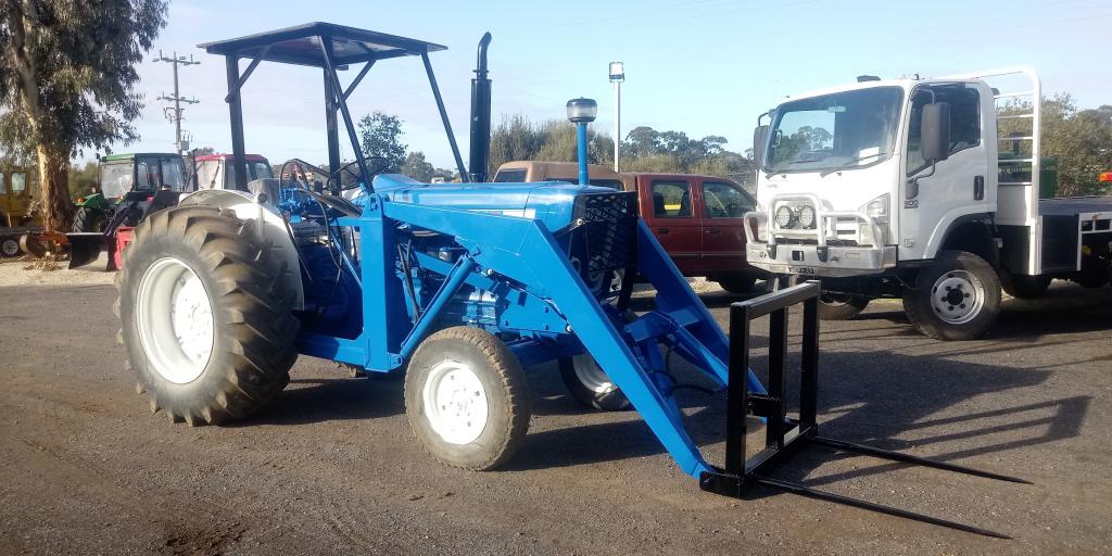 Ford 5000 Tractor