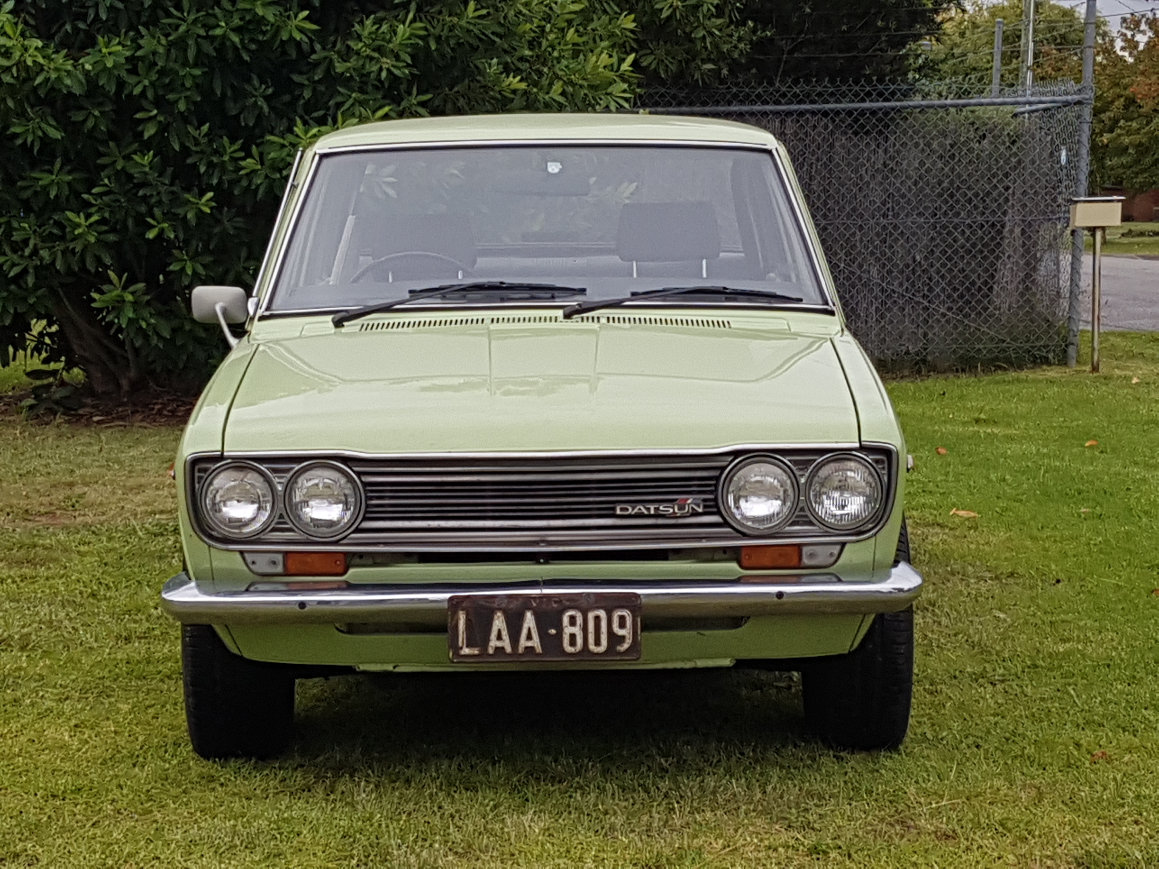 1972 DATSUN 1600 GL SEDAN 