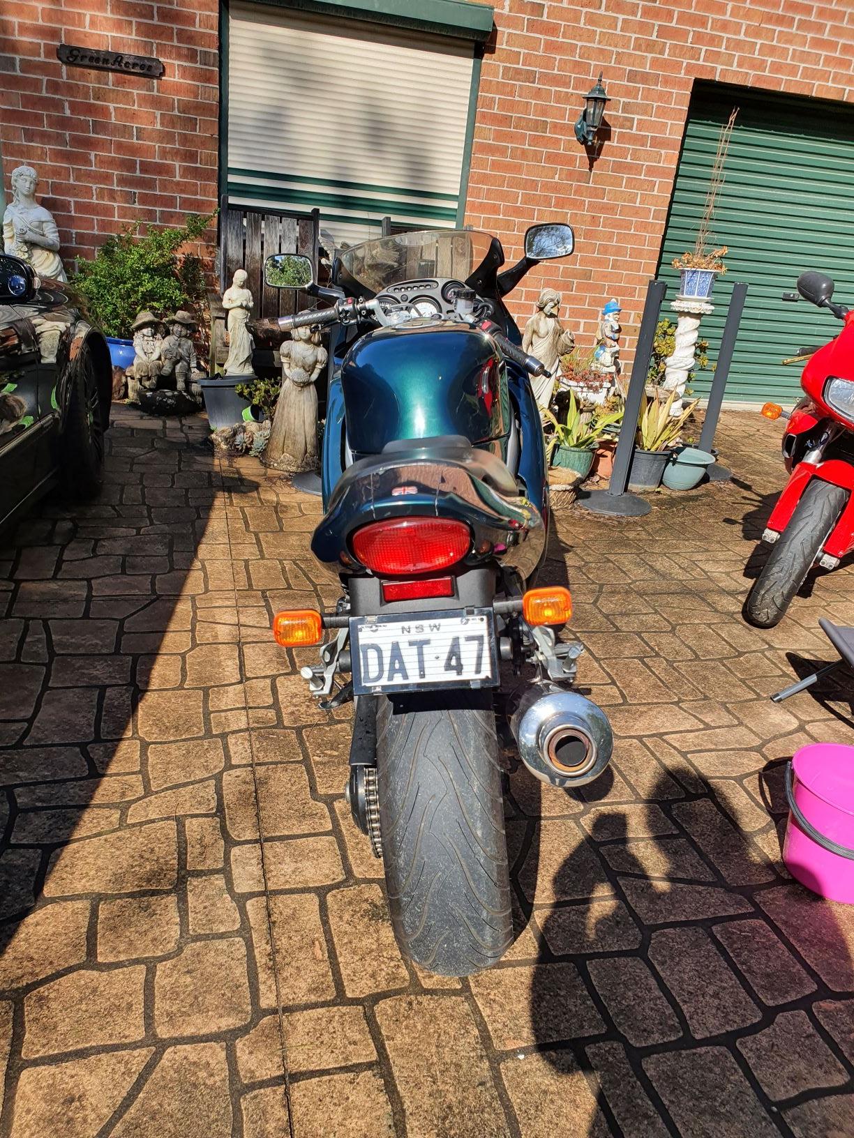 2001 TRIUMPH SPRINT ST 955 SPORTS BIKE