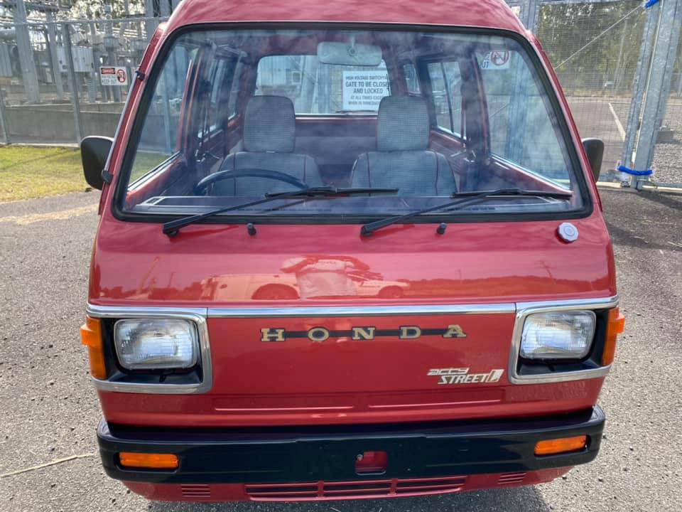 1984 HONDA ACTY 5D 4 SP MANUAL VAN