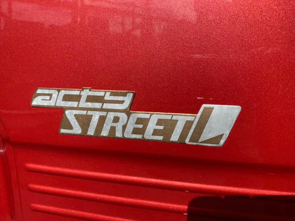 1984 HONDA ACTY 5D 4 SP MANUAL VAN