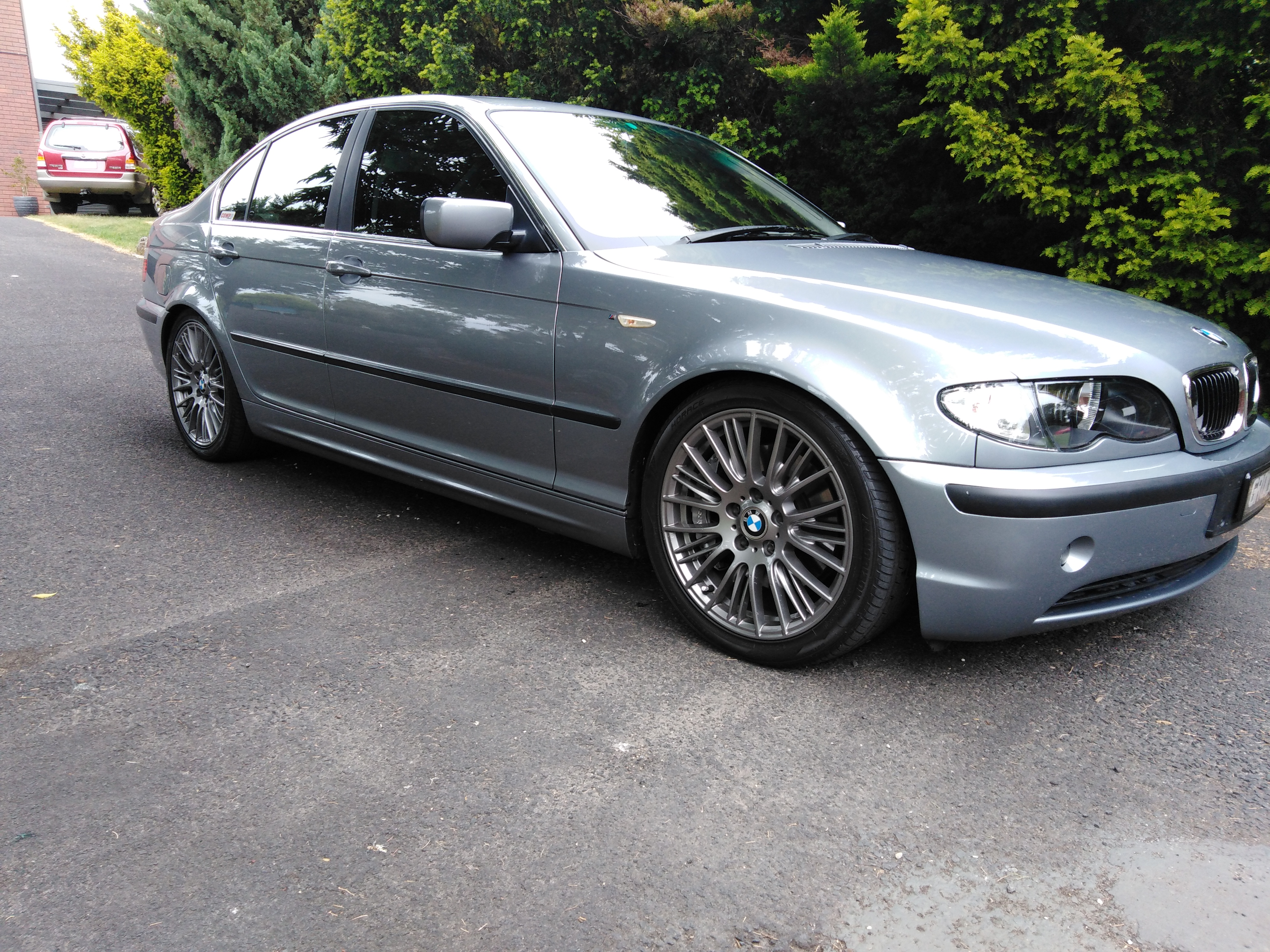 2003 BMW SERIES 3 SEDAN 