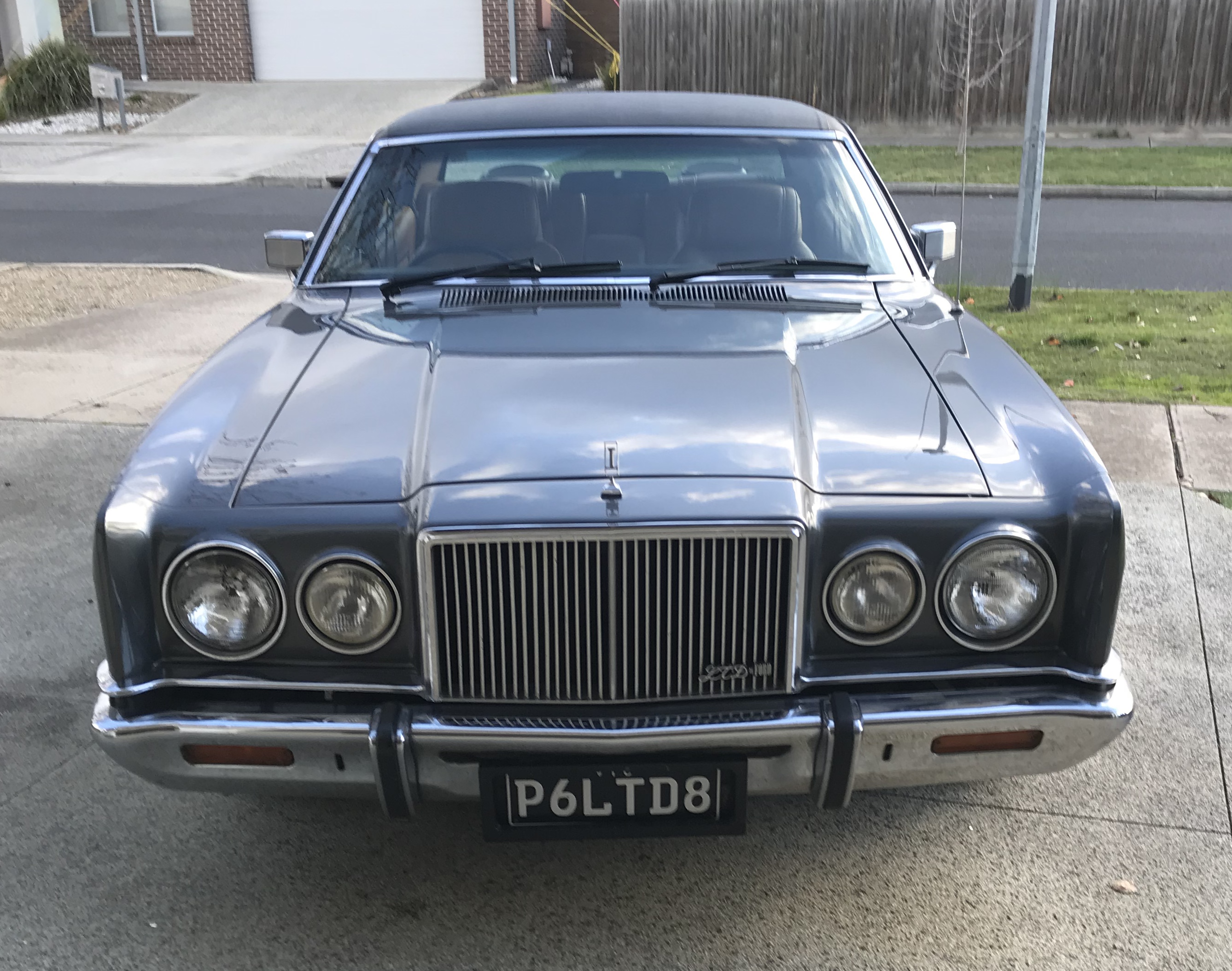 1979 FORD LTD P6 SEDAN