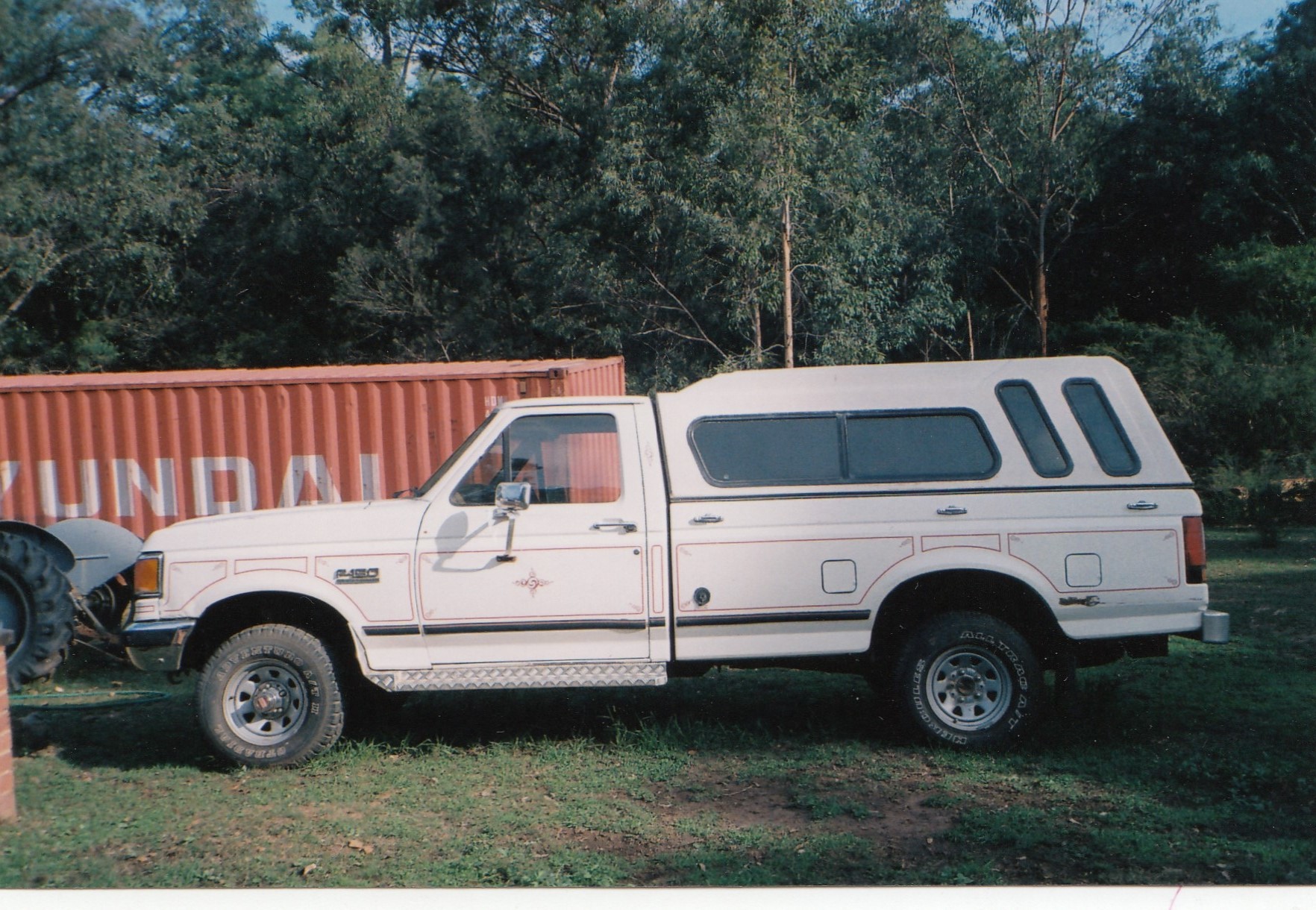 1990 FORD F150 4x4 UTILITY